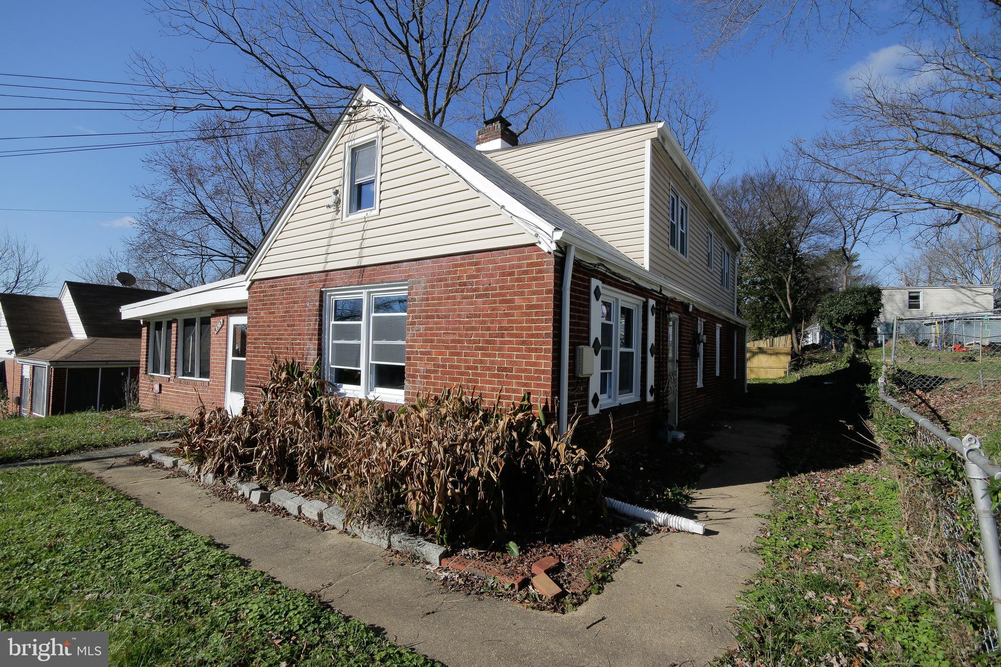 HYATTSVILLE - Residential