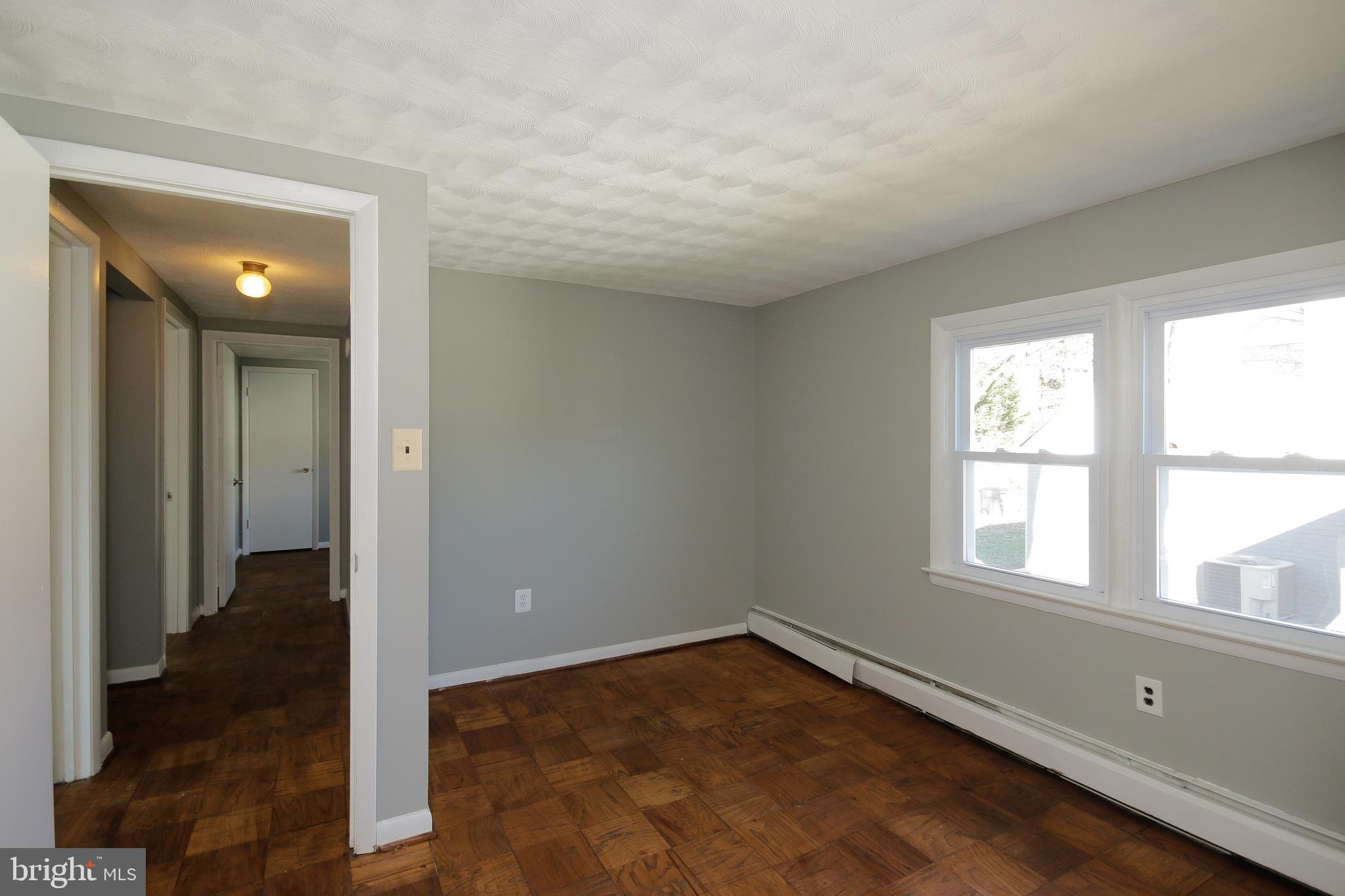 HYATTSVILLE - Residential