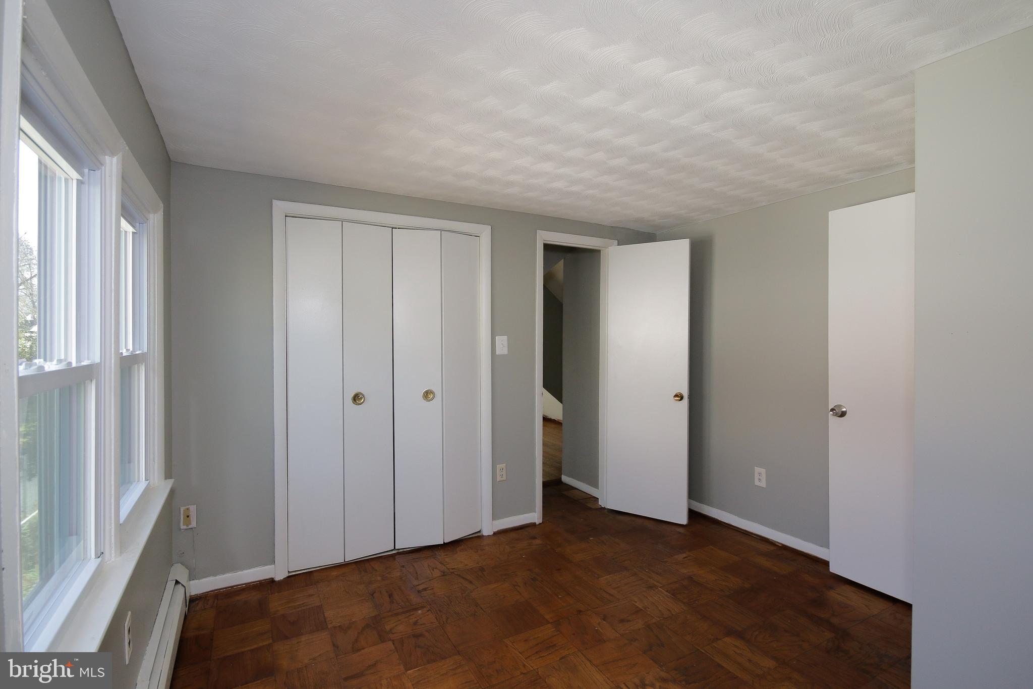 HYATTSVILLE - Residential