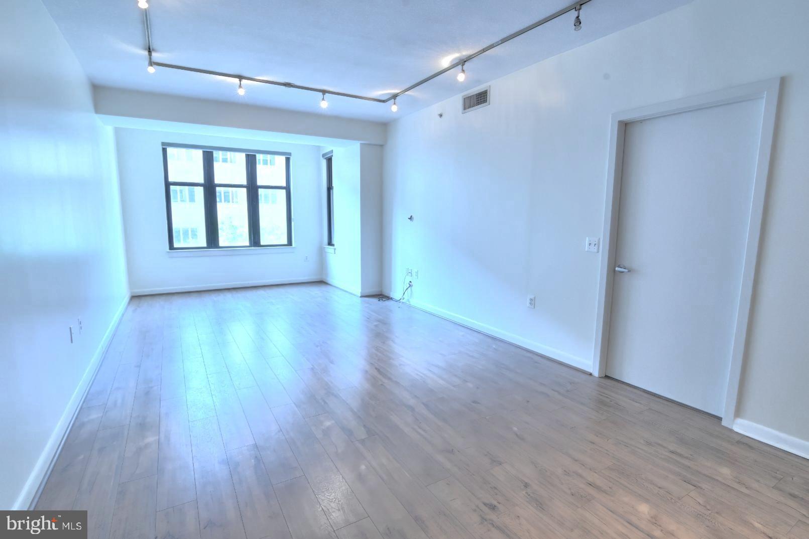 400 MASSACHUSETTS AVENUE NW 423