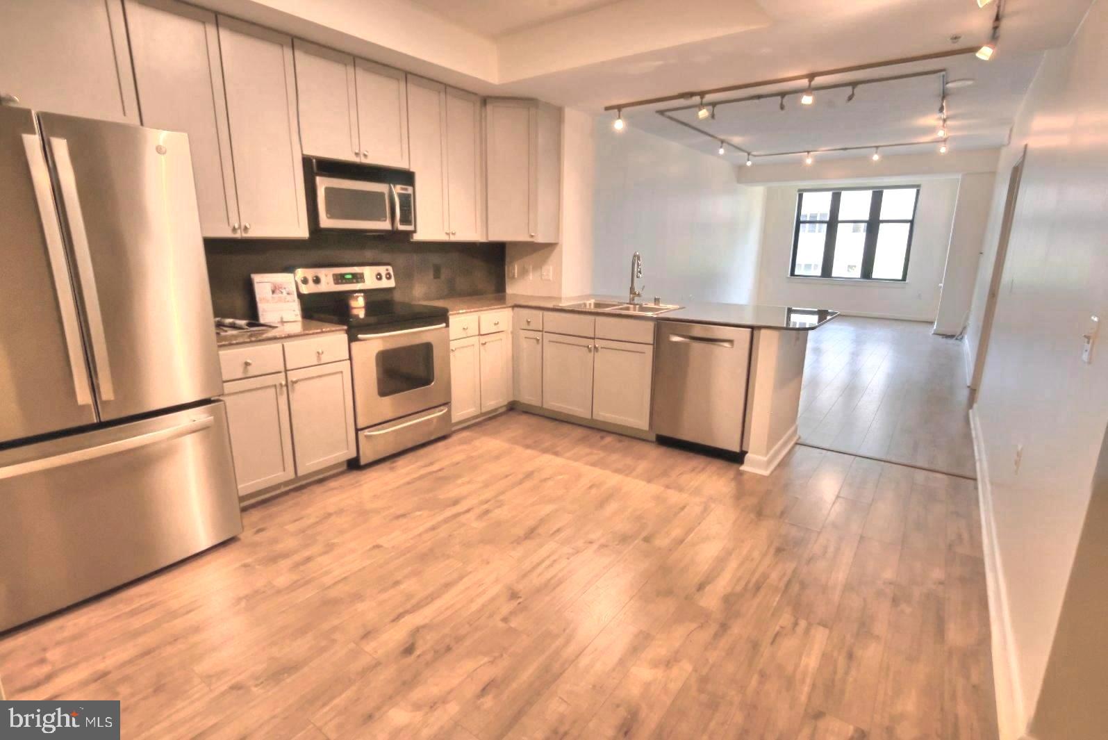 400 MASSACHUSETTS AVENUE NW 423