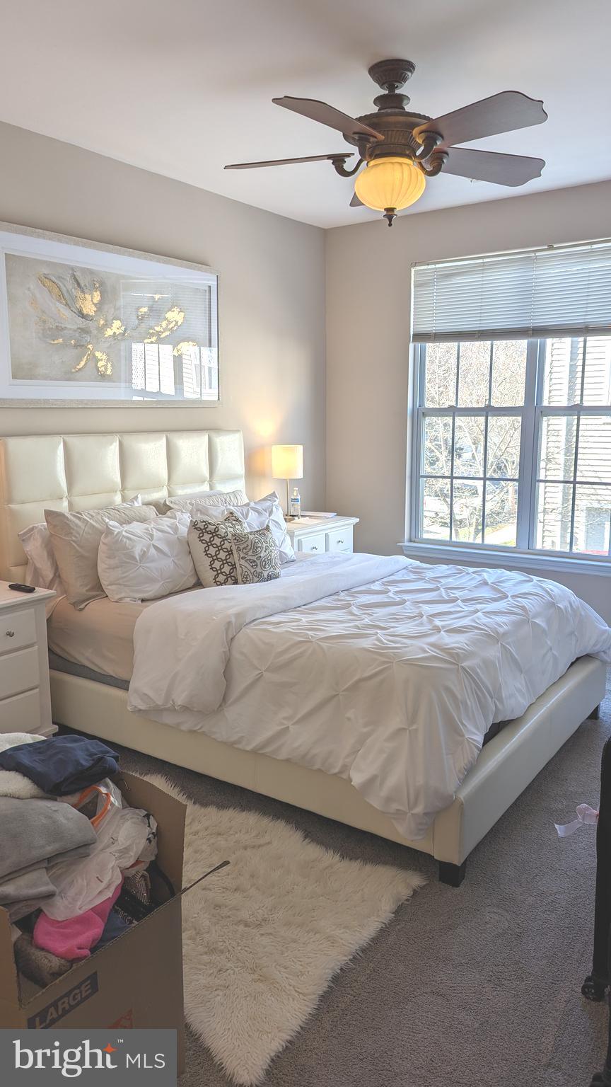 KING FARM - Residential Lease