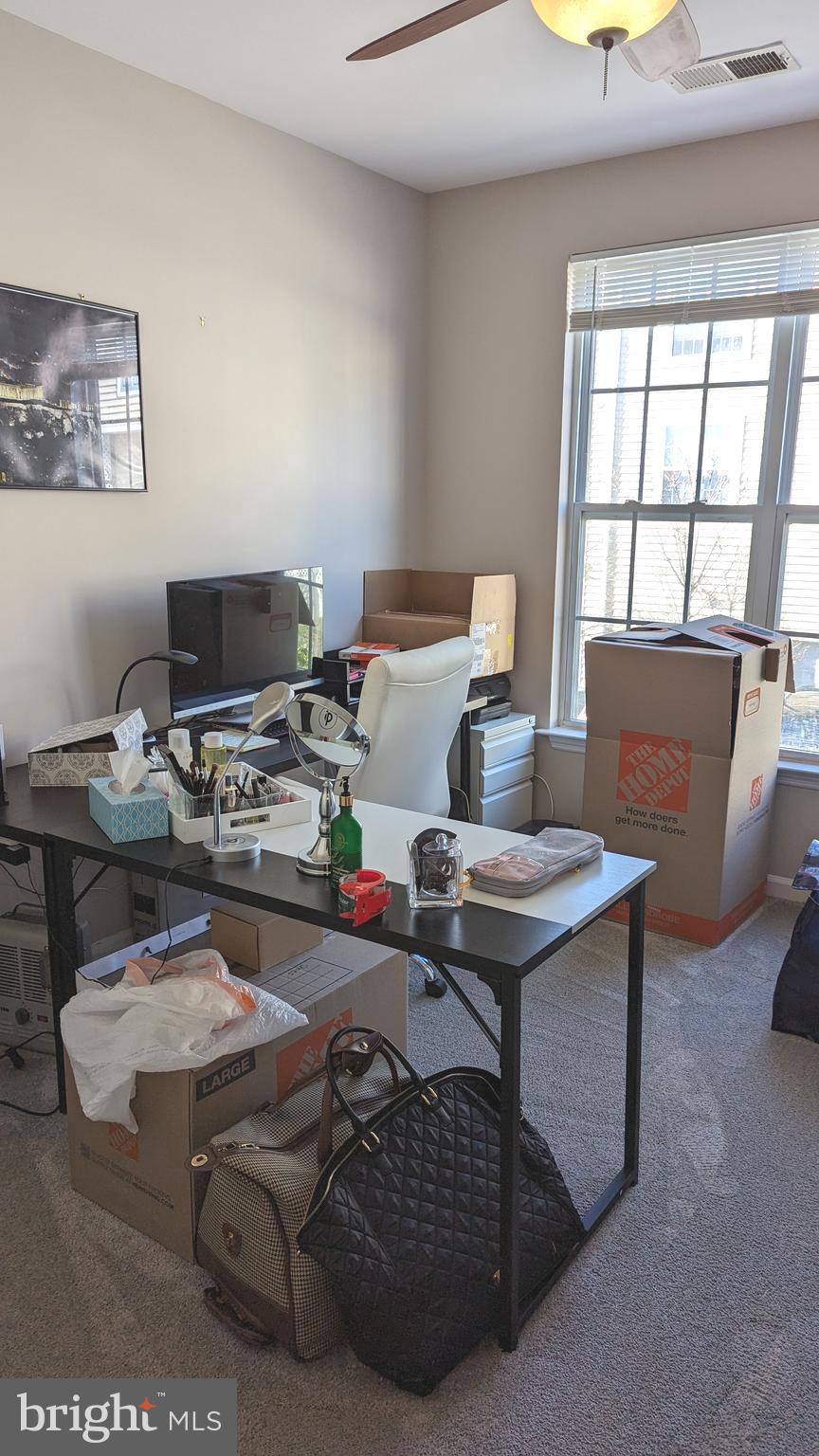 KING FARM - Residential Lease