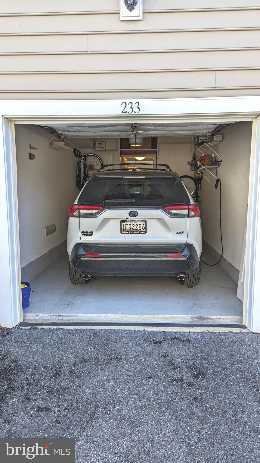 KING FARM - Residential Lease