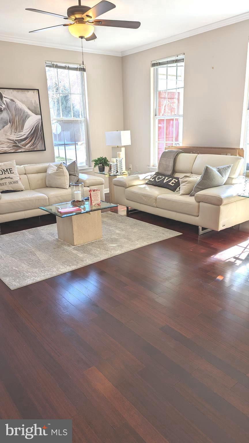 KING FARM - Residential Lease