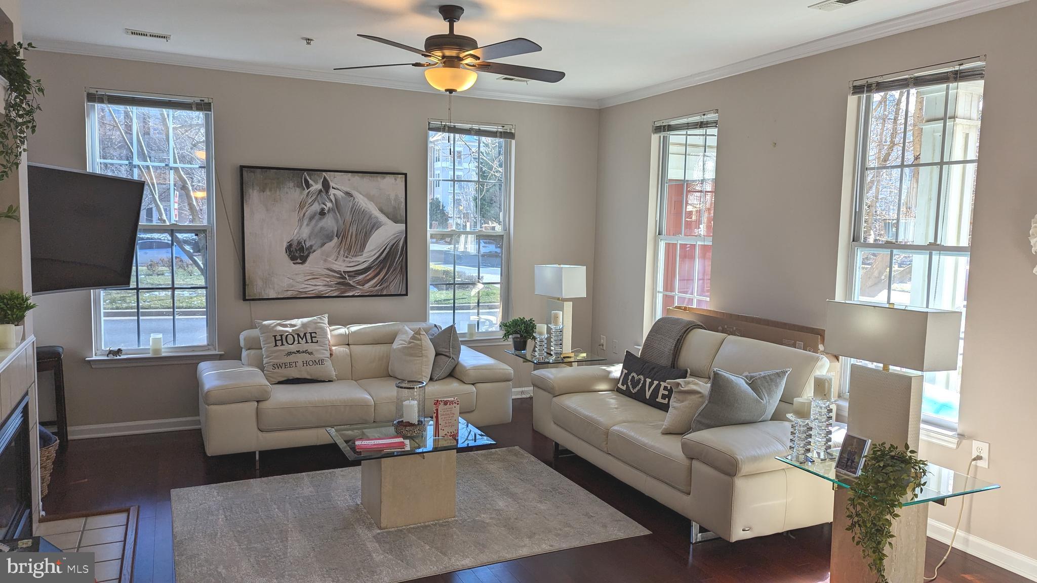 KING FARM - Residential Lease