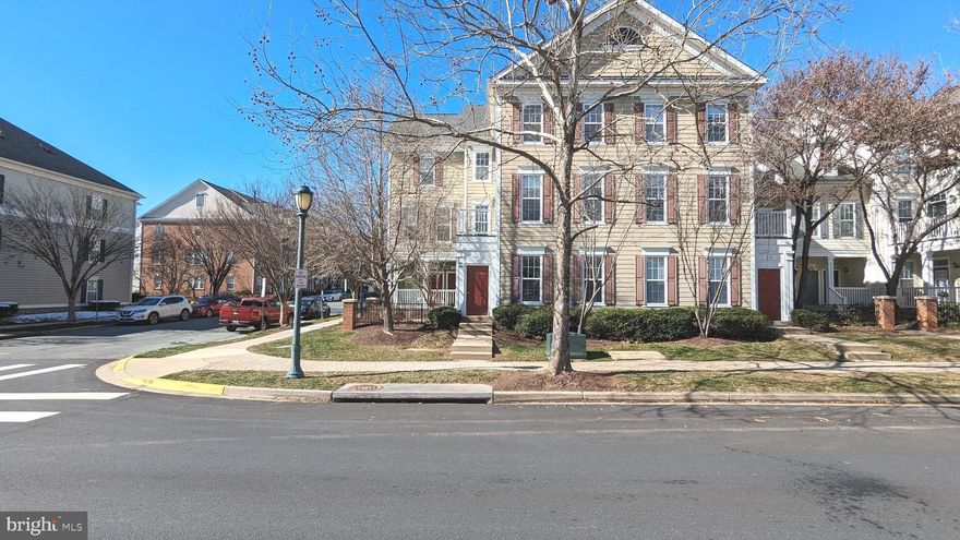 Fantastic 1,500 Sq. Ft. 2 bed 2 full bath end unit with attached garage.  Inviting private front porch entrance over looking garden! Superb walk scores, most errands can be accomplished on foot, Less than a minute to Metro station,   Beautiful  granite and stainless steel kitchen with gas stove, hardwoods throughout first floor, lots of natural sunlight, new washer and dryer. In addition to the attached garage, there is a 2nd detached garage space included in community gated garage. Plenty street parking as well. Enjoy the numerous well known community amenities King Farm has to offer including outdoor pools, gym, playgrounds, clubhouse, tennis/basketball courts, soccer fields and dog parks all conveniently located within blocks! Superb location, 3 blocks to King Farm Village Center  Safeway, Starbucks, Coffee Republic, restaurants, shopping and more! King Farm shuttle bus available with multiple stops throughout the community. Less than 5 minute drive to I-270 and major transportation routes