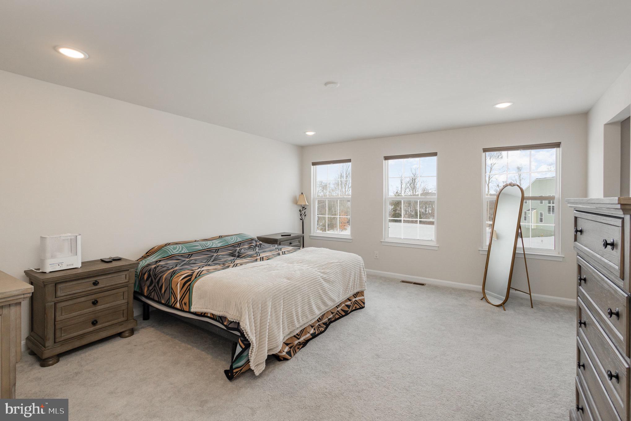 NEW POST ON THE RAPPAHANNOCK - Residential