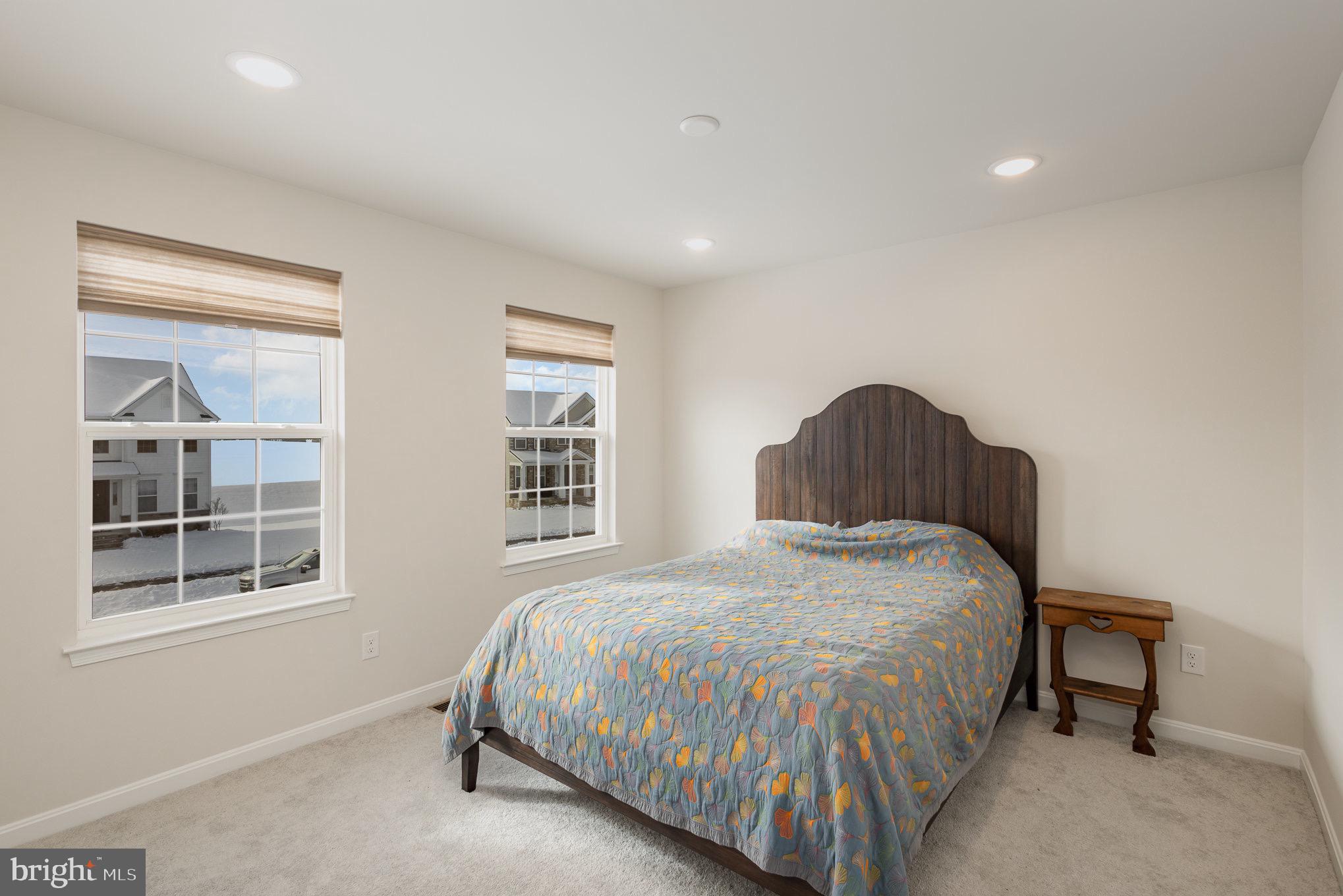 NEW POST ON THE RAPPAHANNOCK - Residential