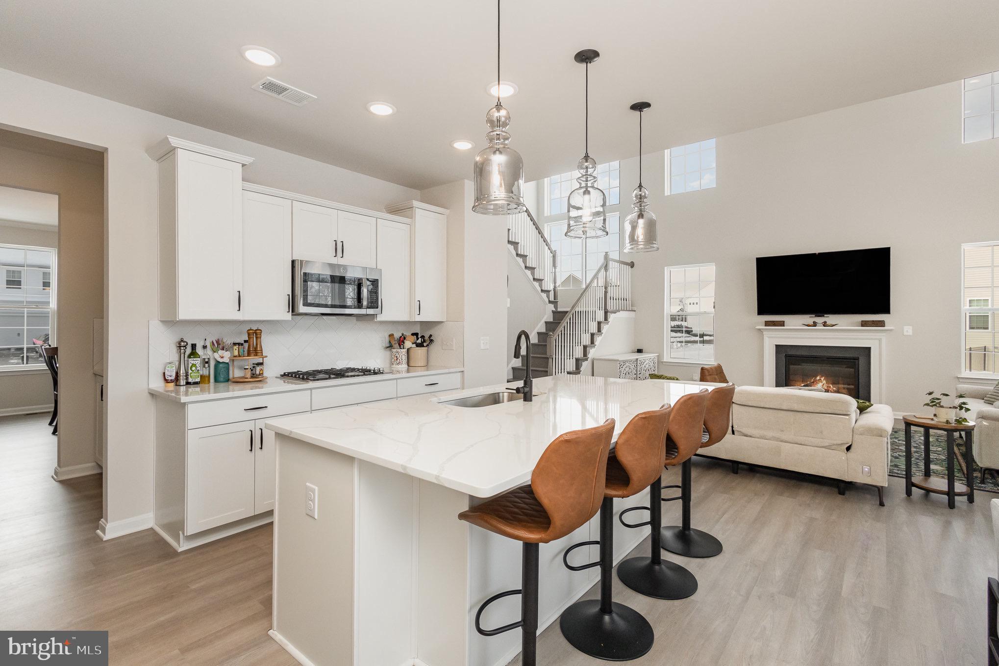 NEW POST ON THE RAPPAHANNOCK - Residential