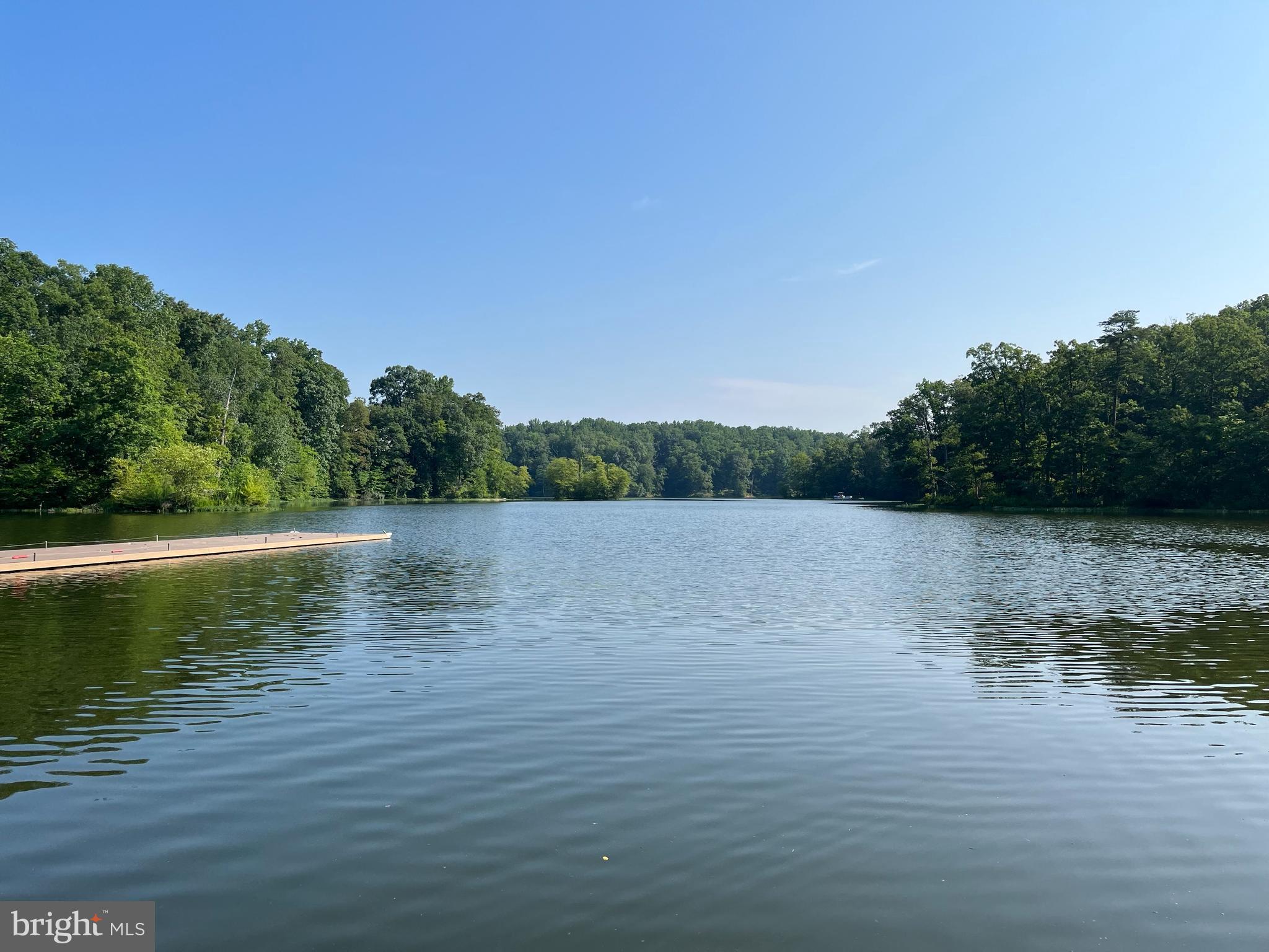 LAKE RIDGE - Residential