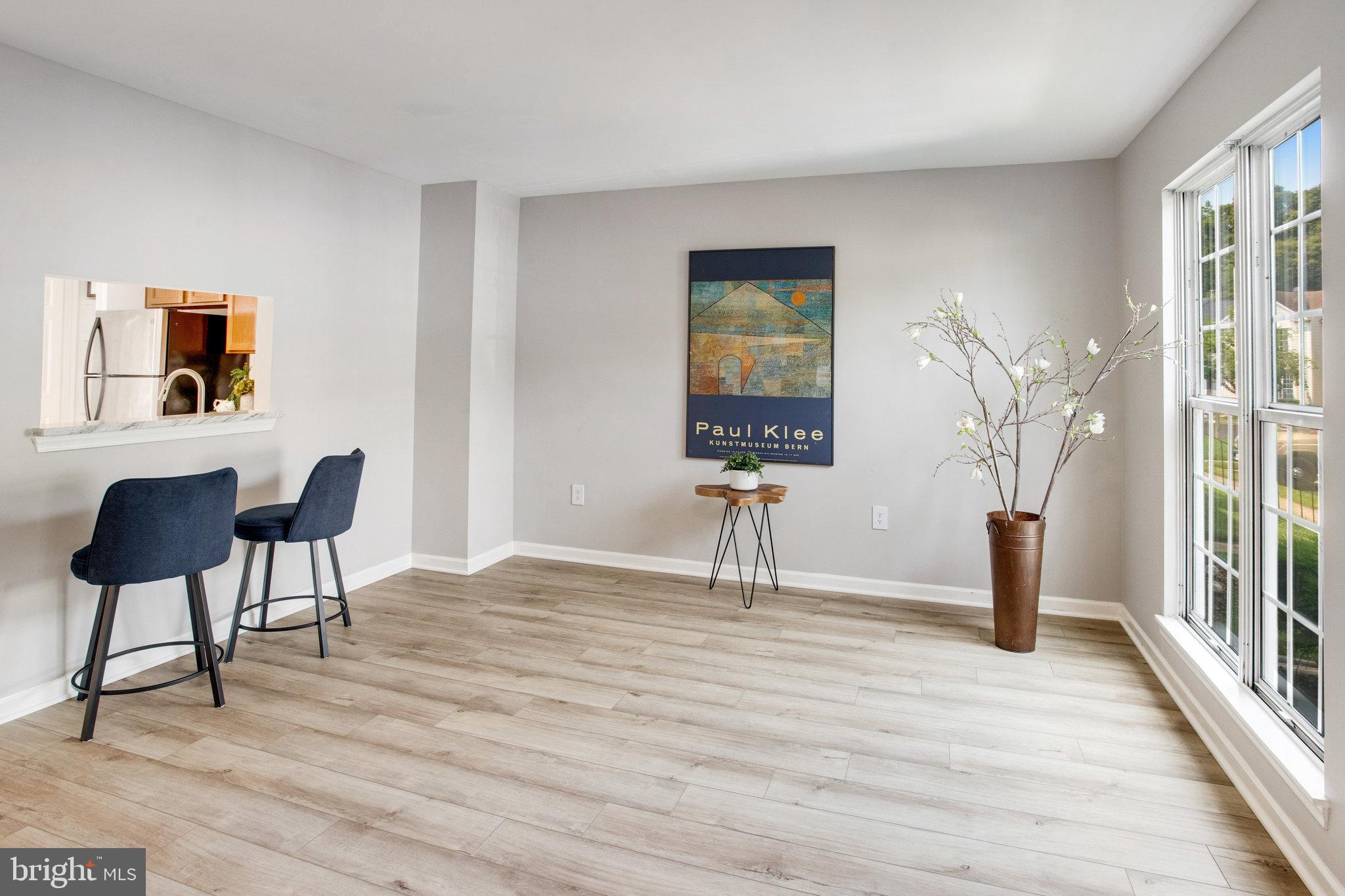 LAKE RIDGE - Residential