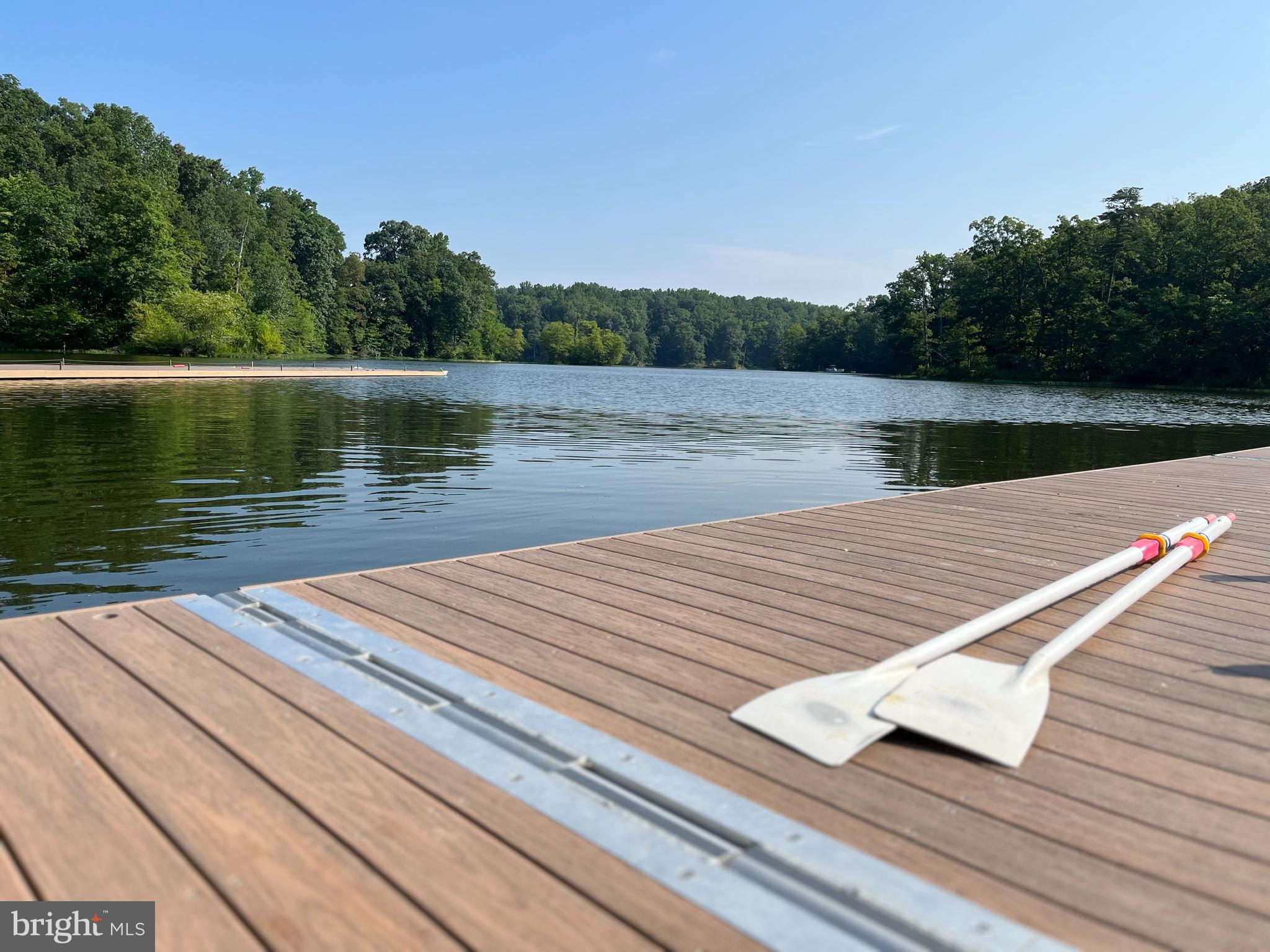 LAKE RIDGE - Residential