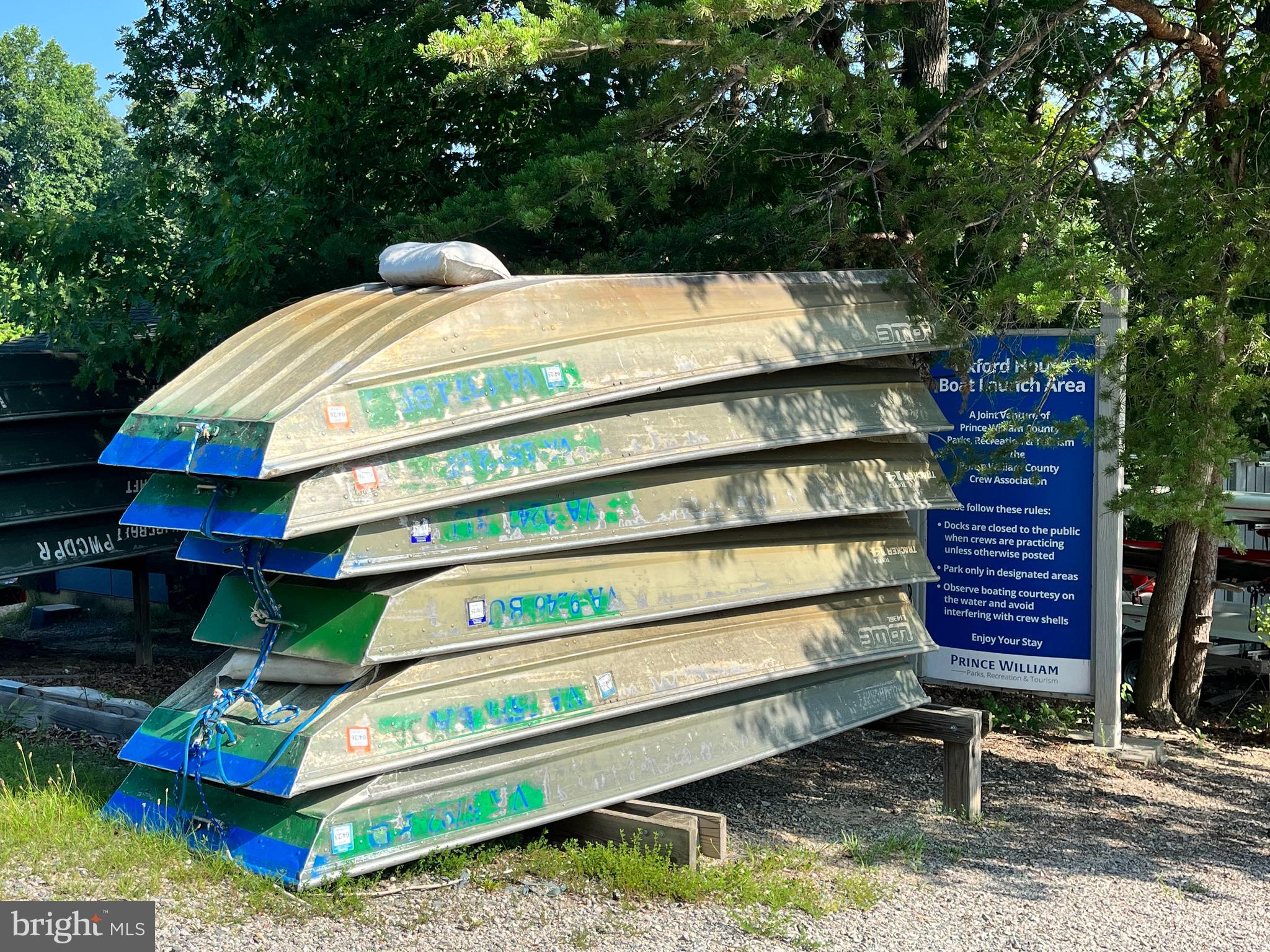 LAKE RIDGE - Residential