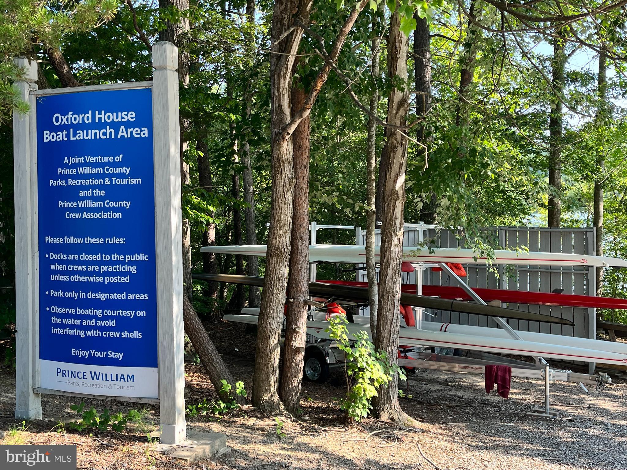 LAKE RIDGE - Residential