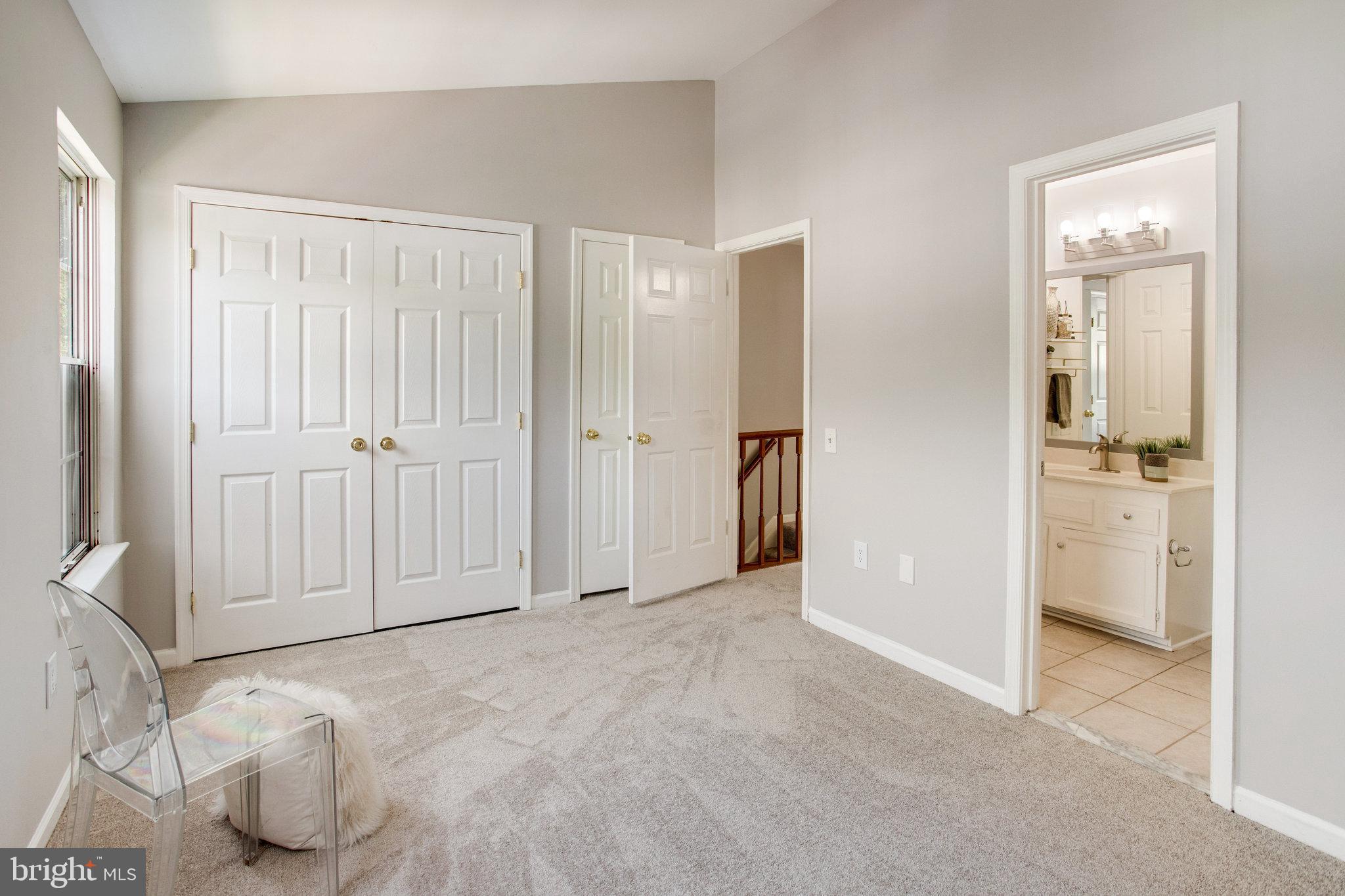 LAKE RIDGE - Residential