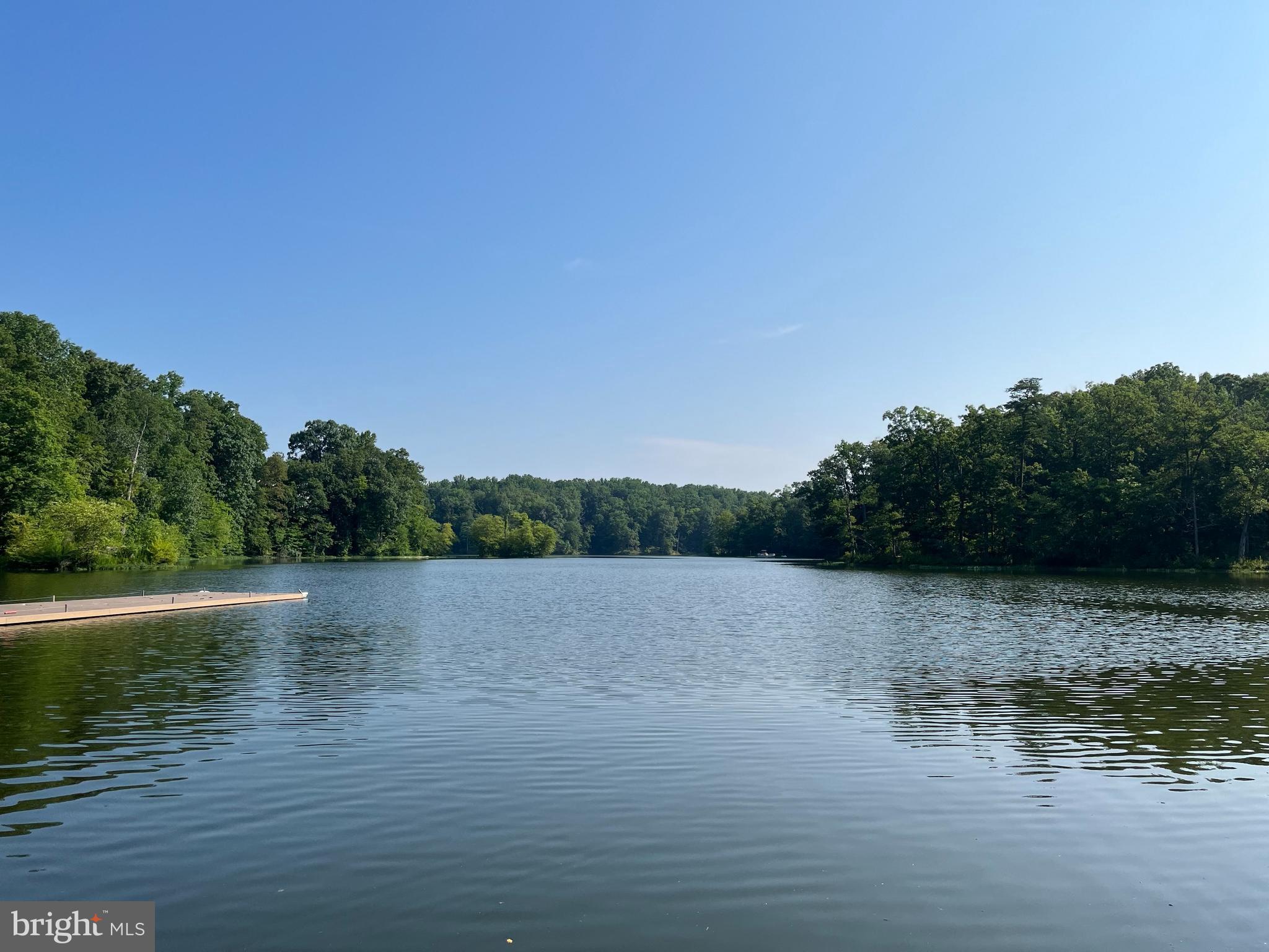 LAKE RIDGE - Residential