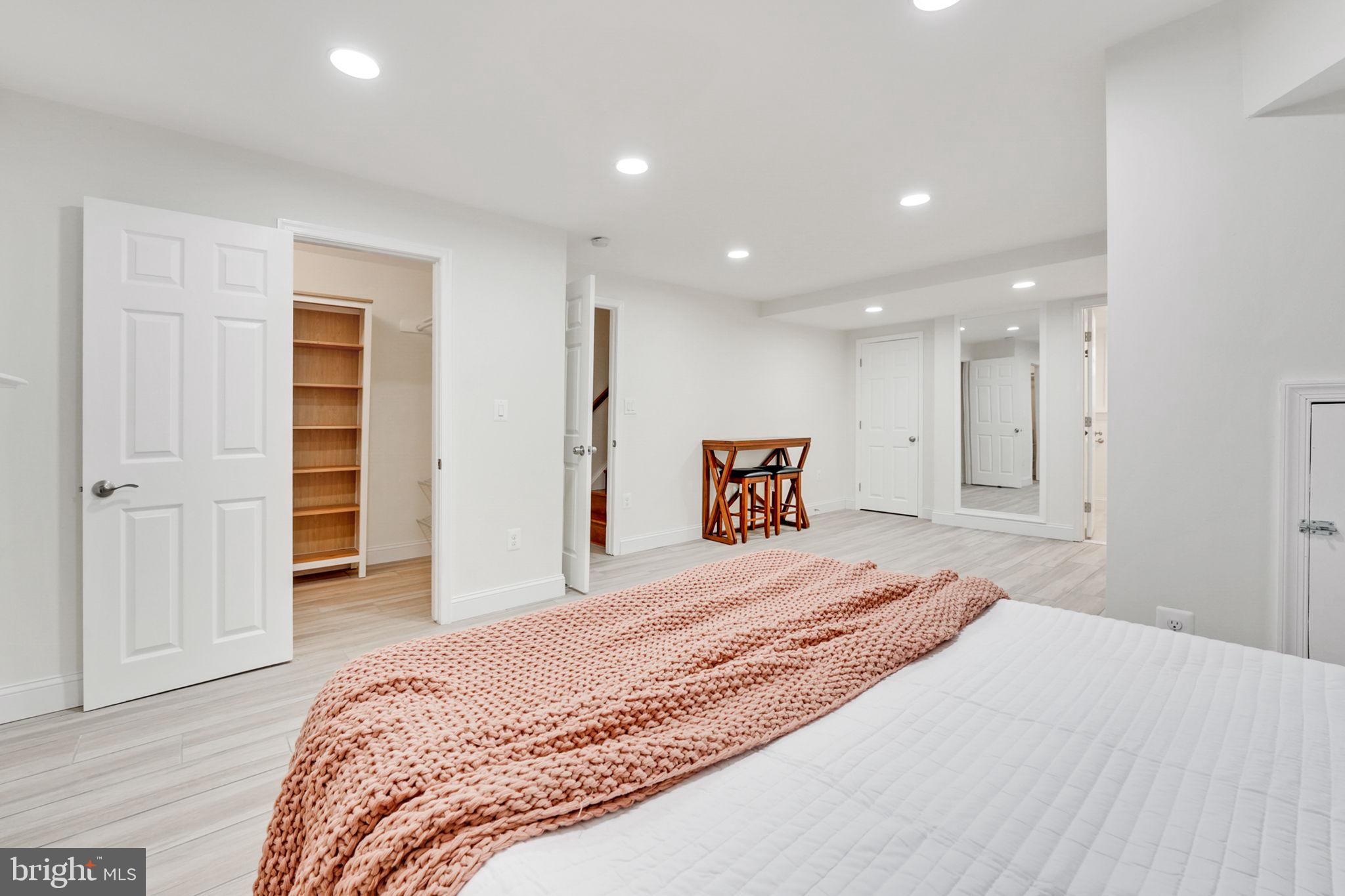 HEATHER GLEN - Residential