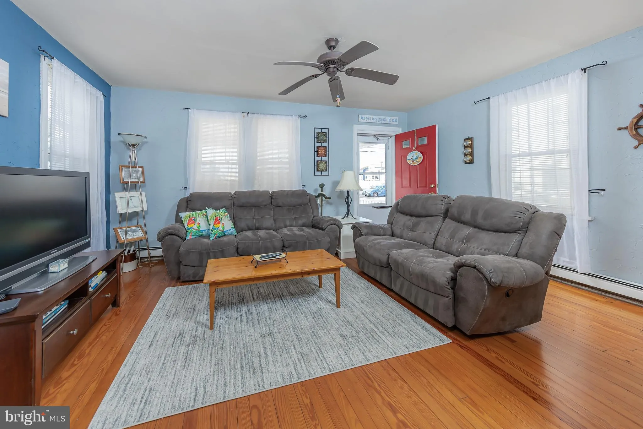 Ventnor City, New Jersey 08406, United States, 3 Bedrooms Bedrooms, ,2 BathroomsBathrooms,Residential,Pending,19214