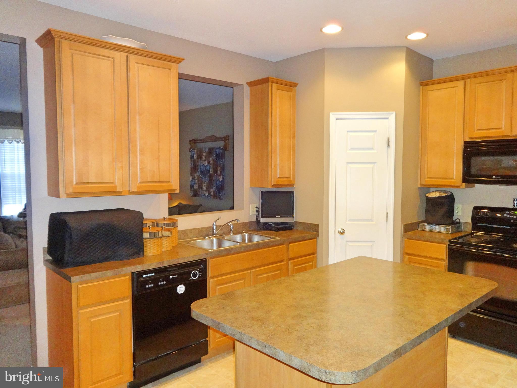 JACKSON HEIGHTS - Residential