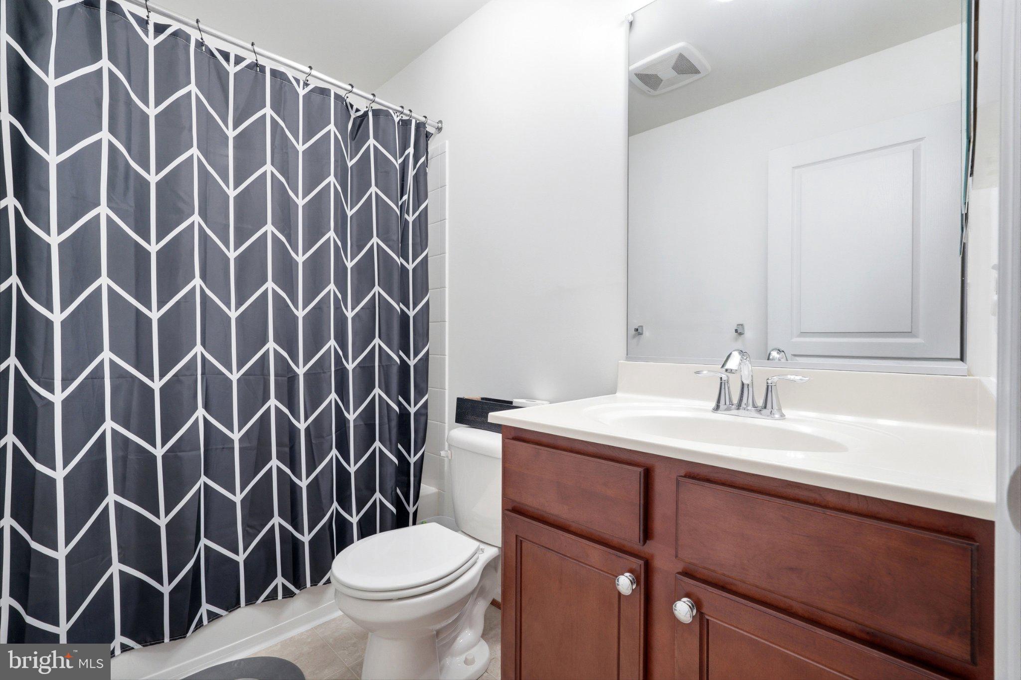 RED OAK CROSSING - Residential