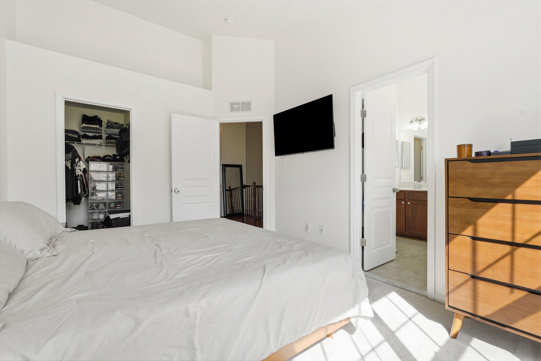 RED OAK CROSSING - Residential