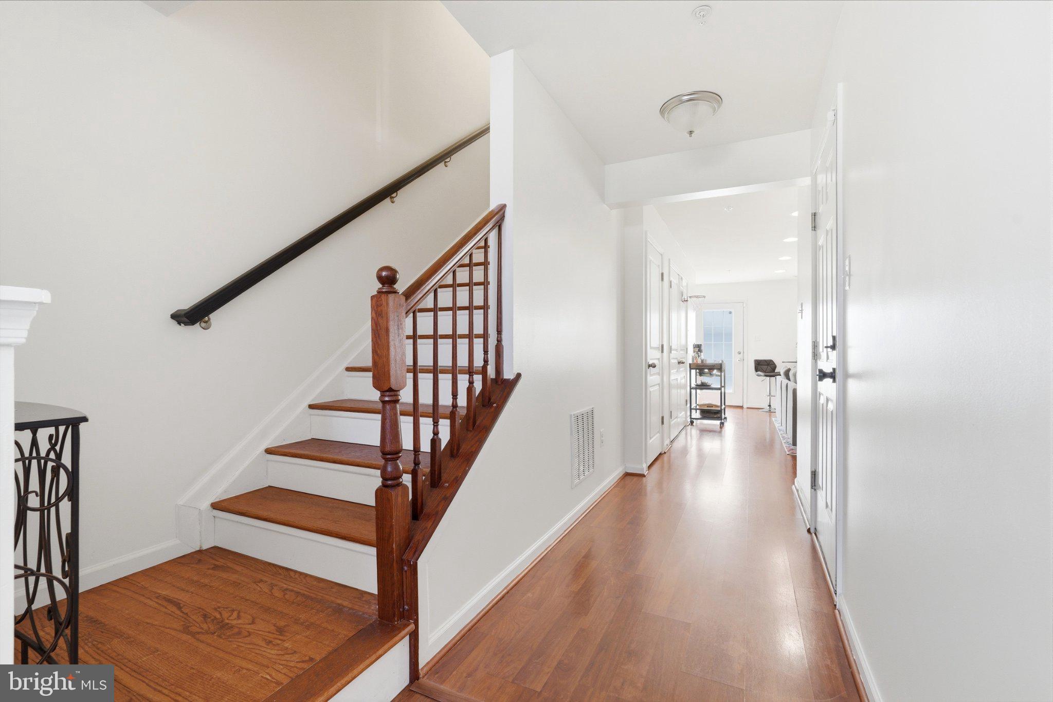 RED OAK CROSSING - Residential