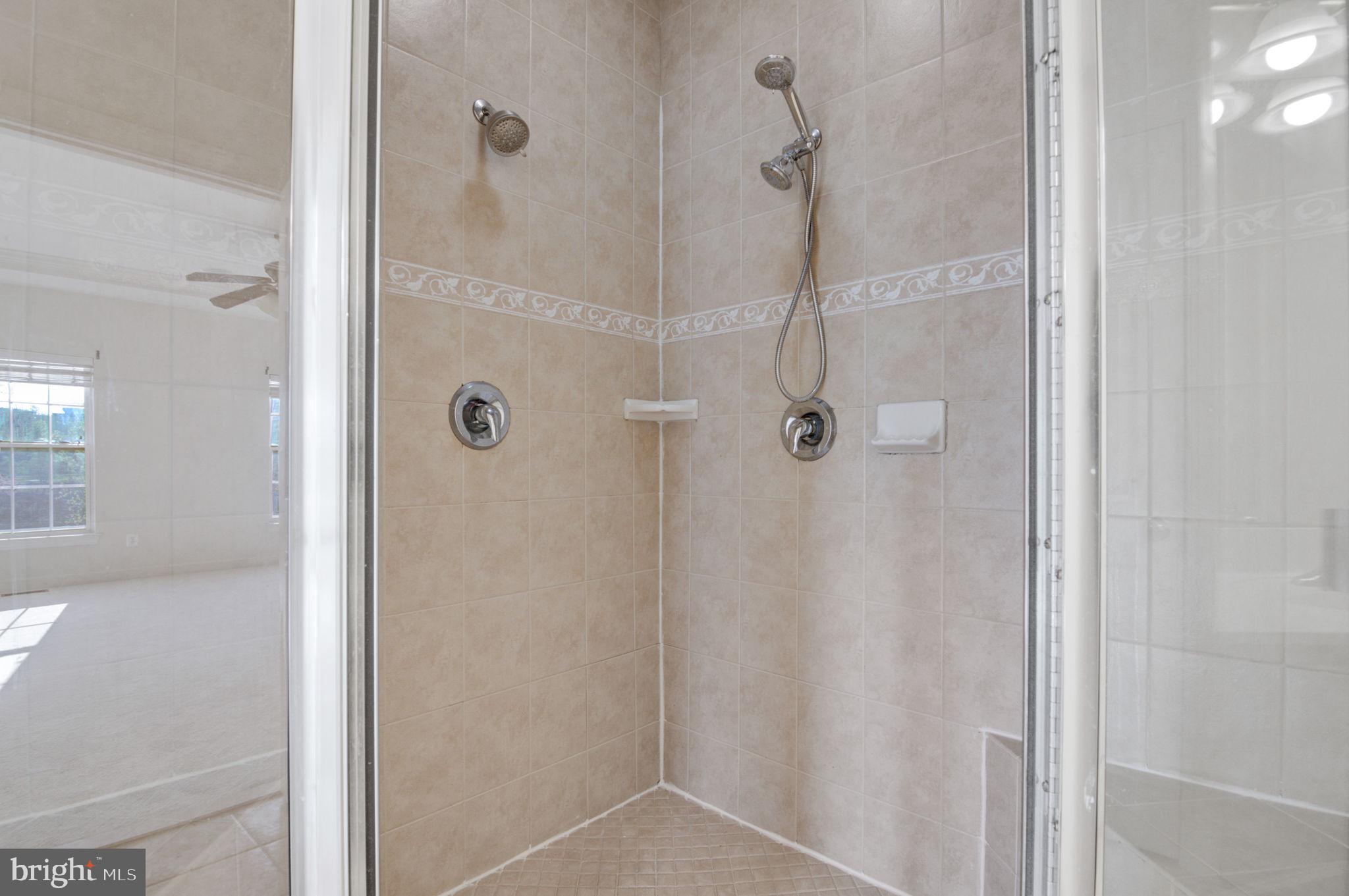 POTOMAC CLUB - Residential Lease