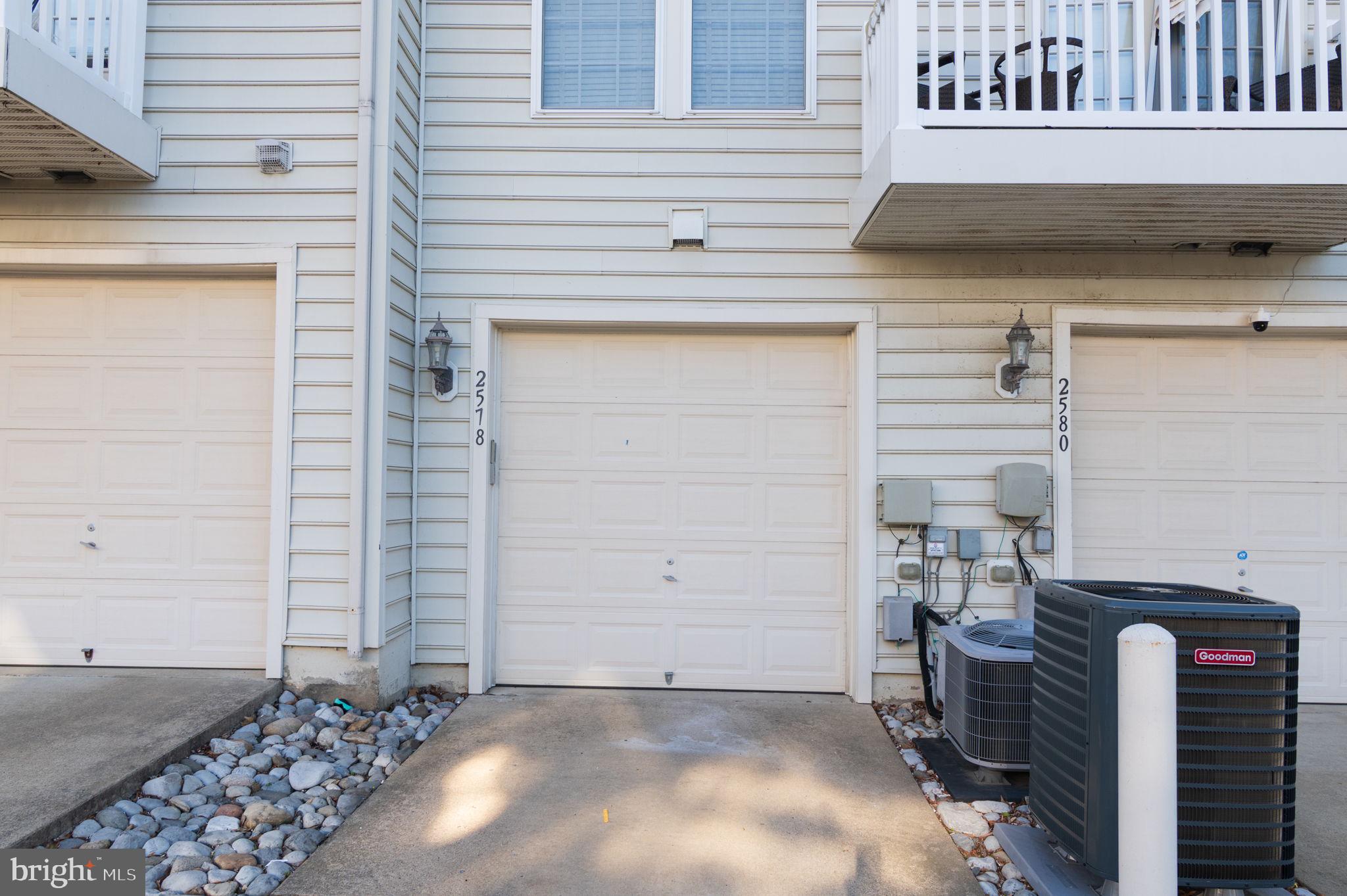 POTOMAC CLUB - Residential Lease