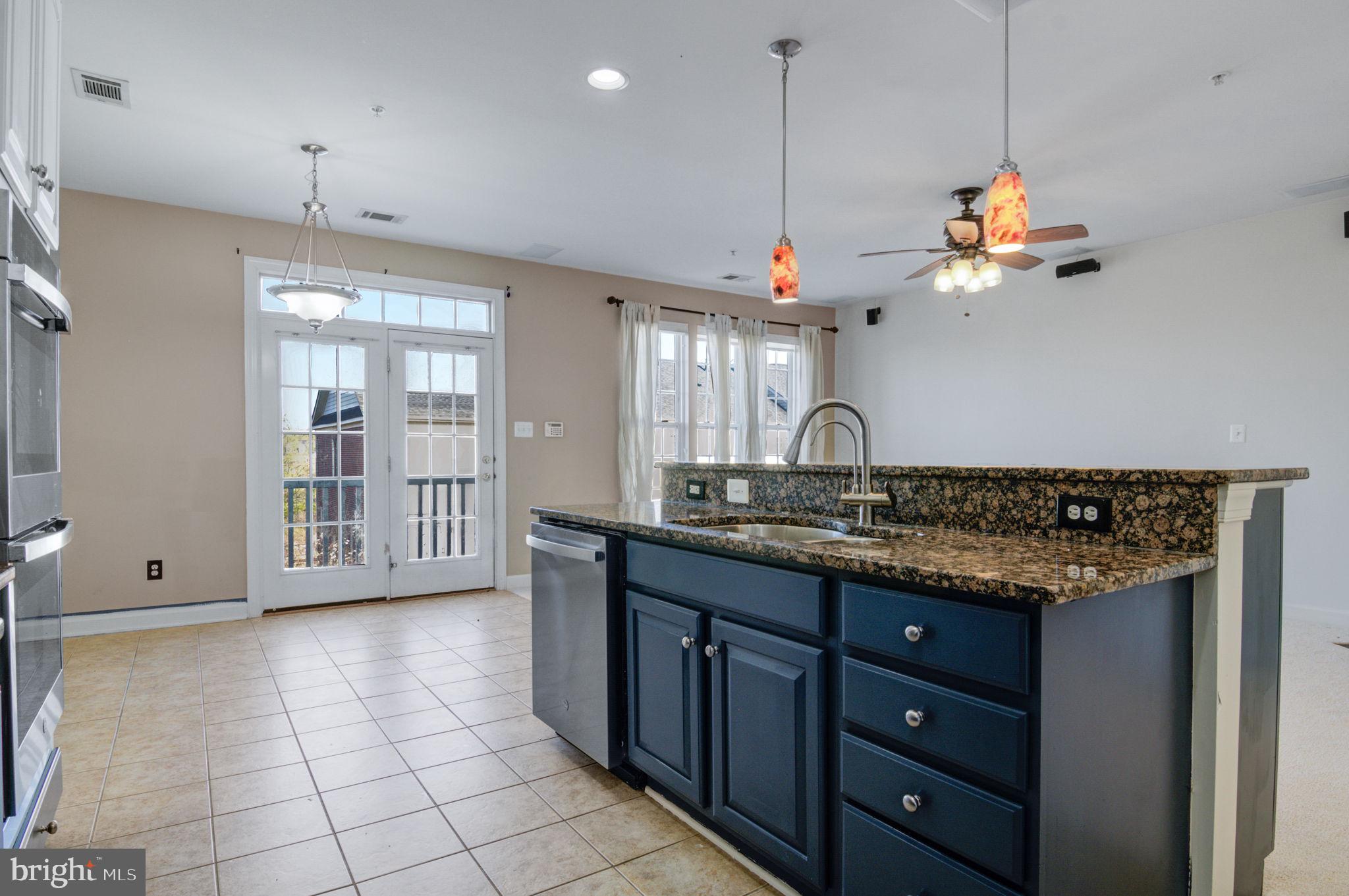 POTOMAC CLUB - Residential Lease