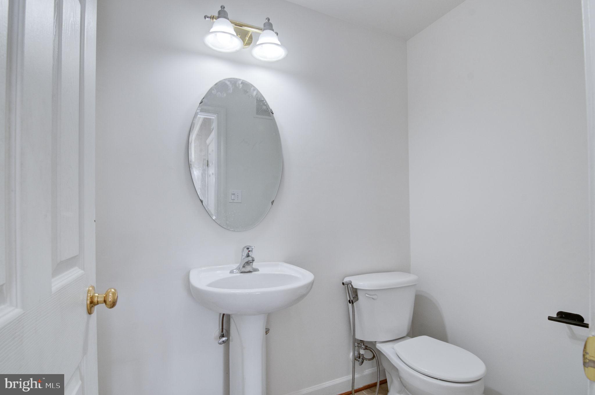 POTOMAC CLUB - Residential Lease