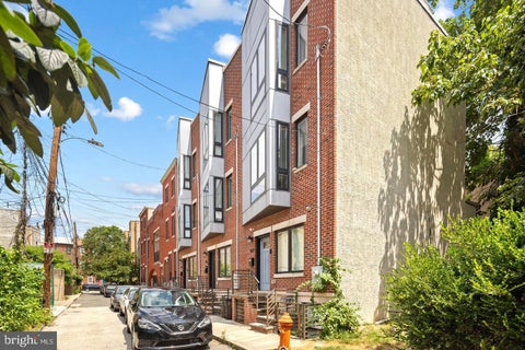 Townhouse For Rent - 867 N Opal Street<br/> Philadelphia County, PHILADELPHIA, PA 19130