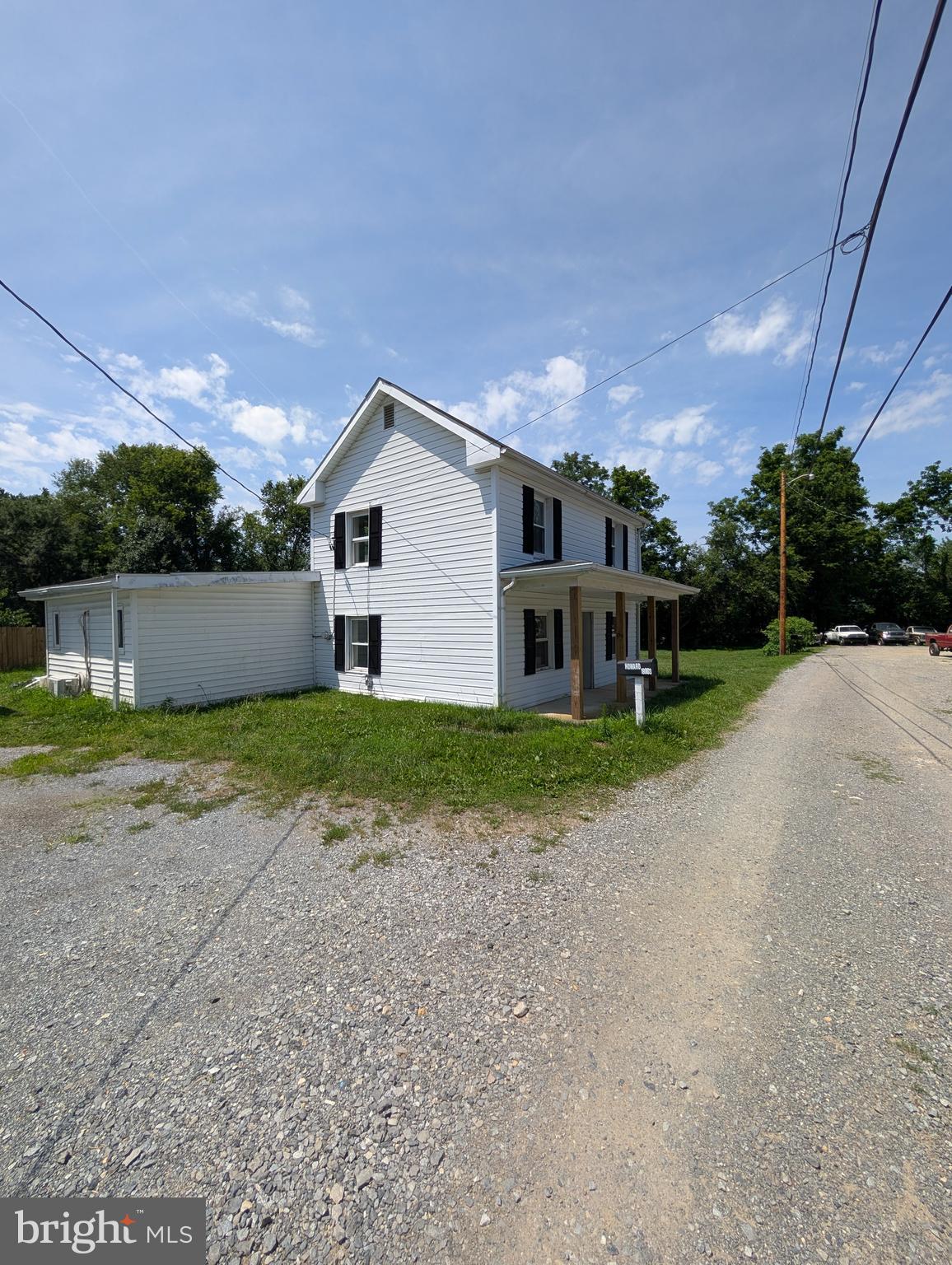 18003 DAVIS LANE