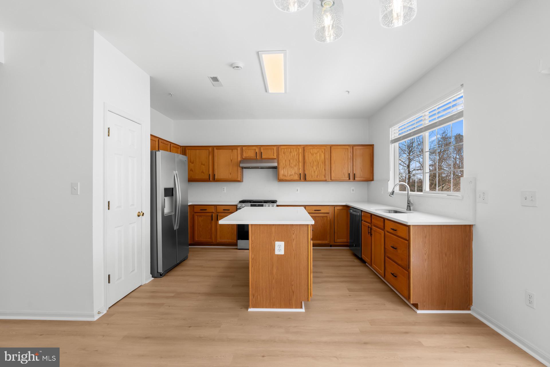 PINEY ORCHARD - Residential Lease