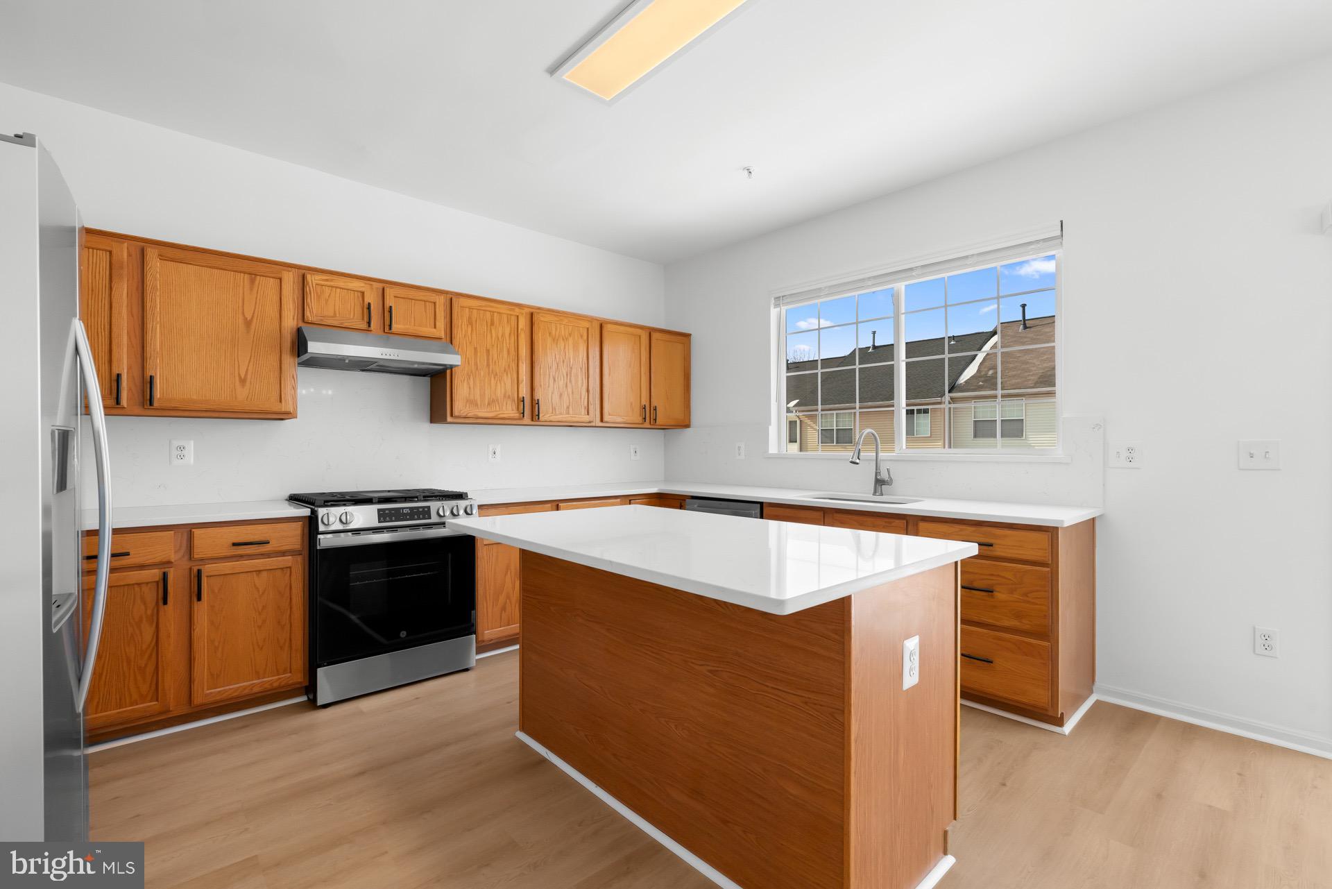 PINEY ORCHARD - Residential Lease