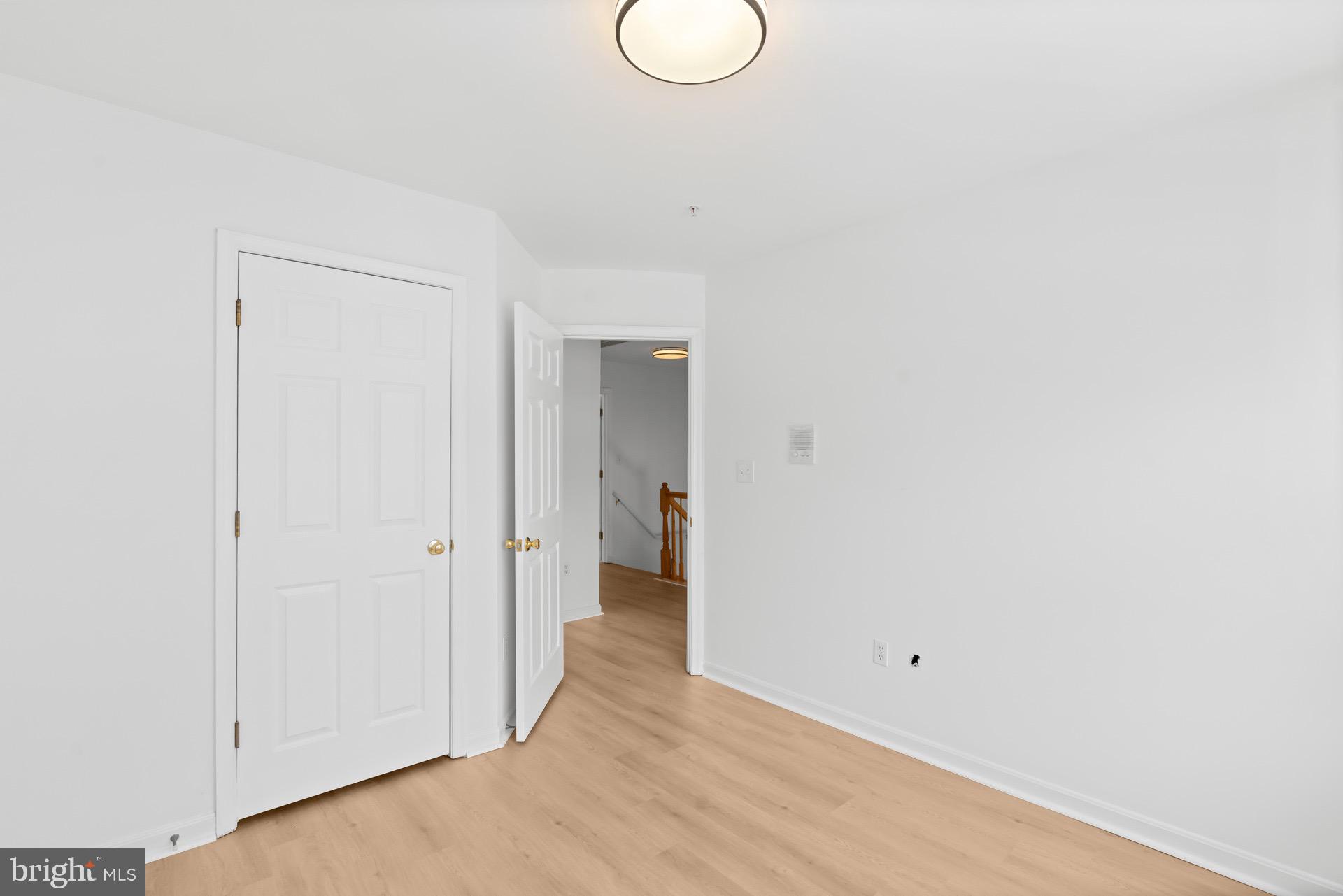 PINEY ORCHARD - Residential Lease