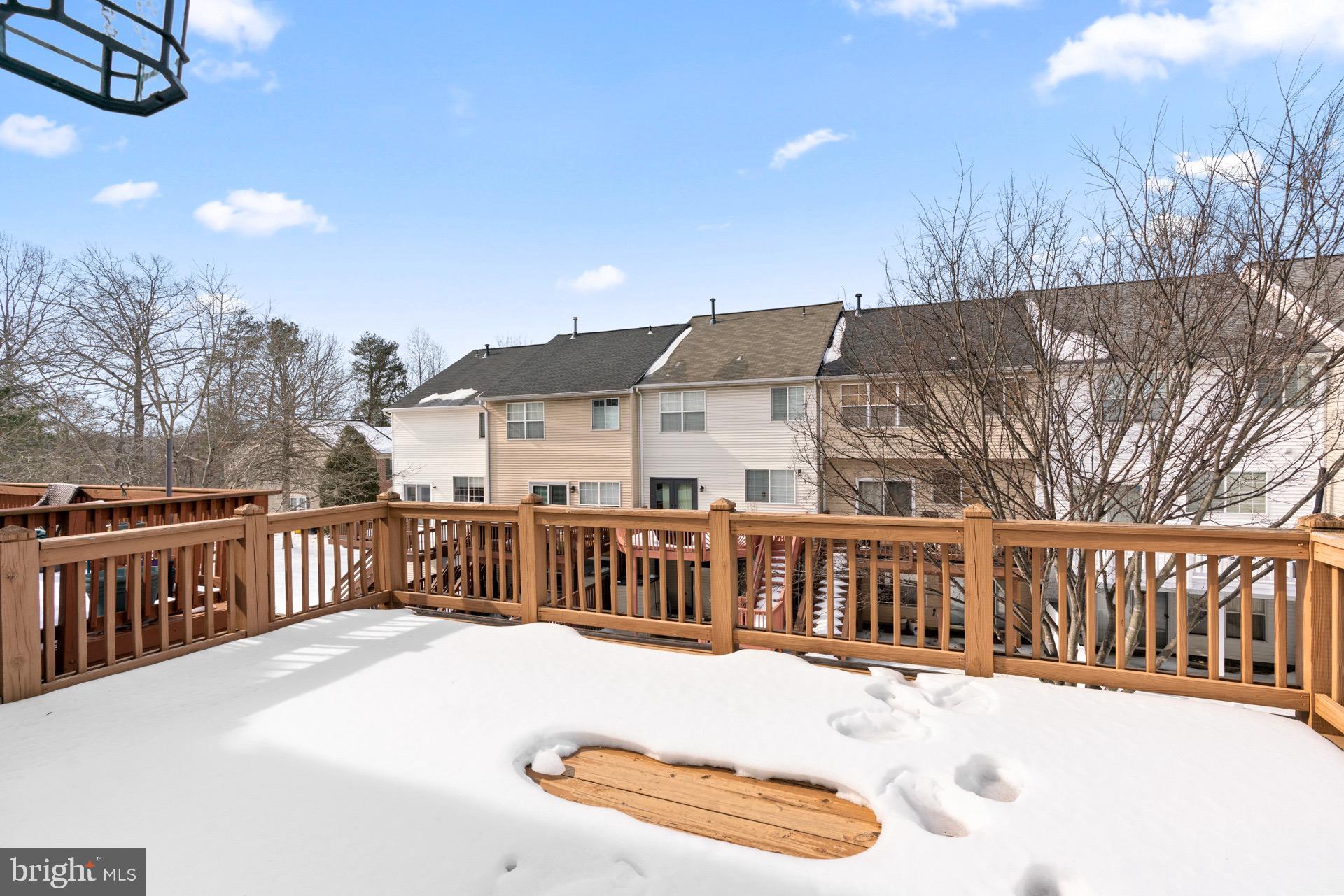 PINEY ORCHARD - Residential Lease