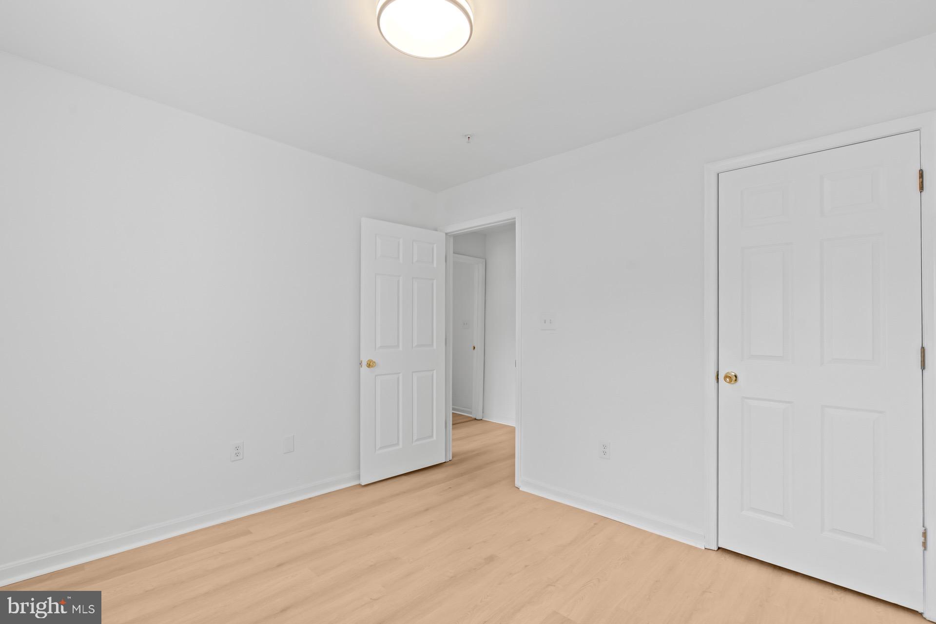 PINEY ORCHARD - Residential Lease