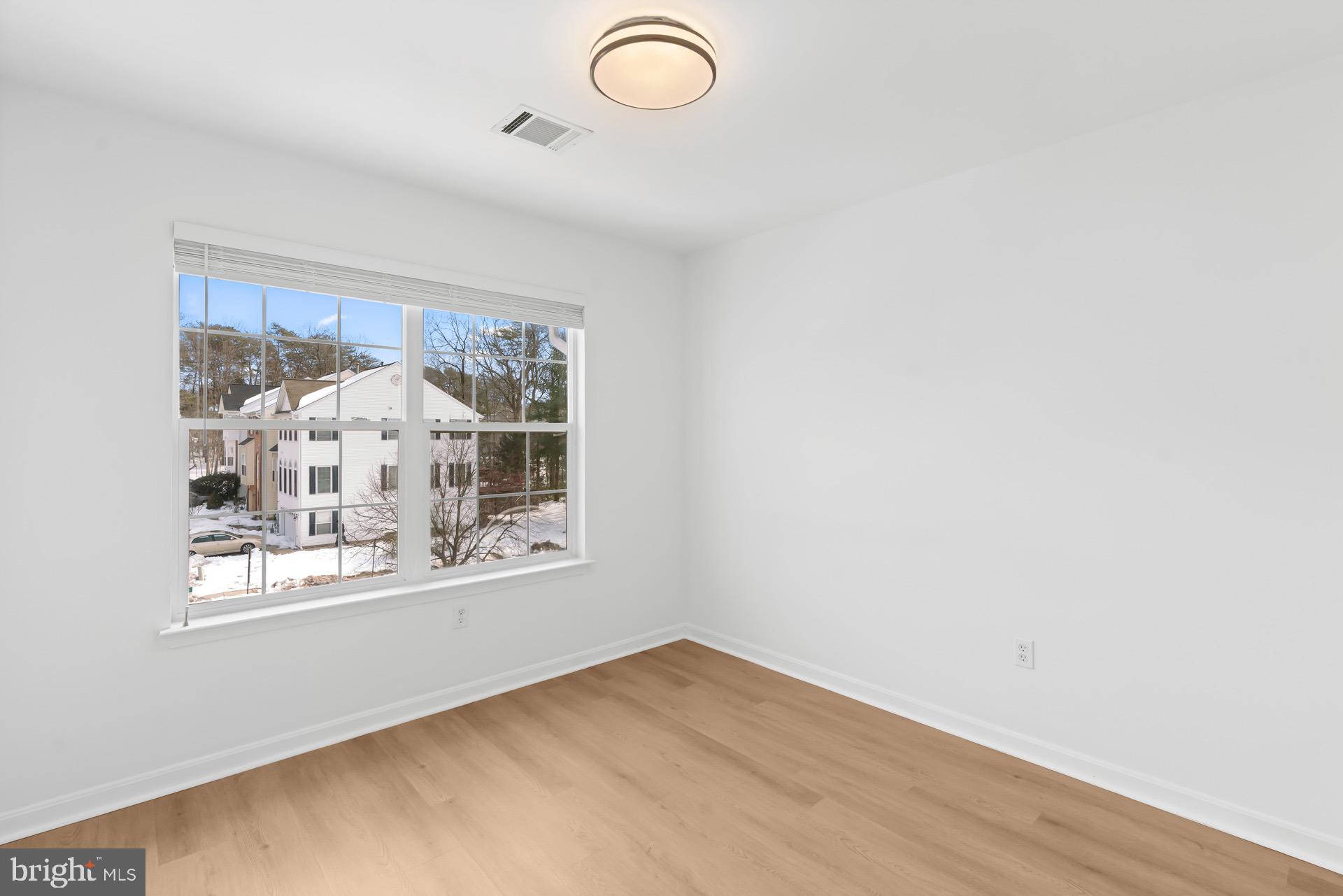 PINEY ORCHARD - Residential Lease