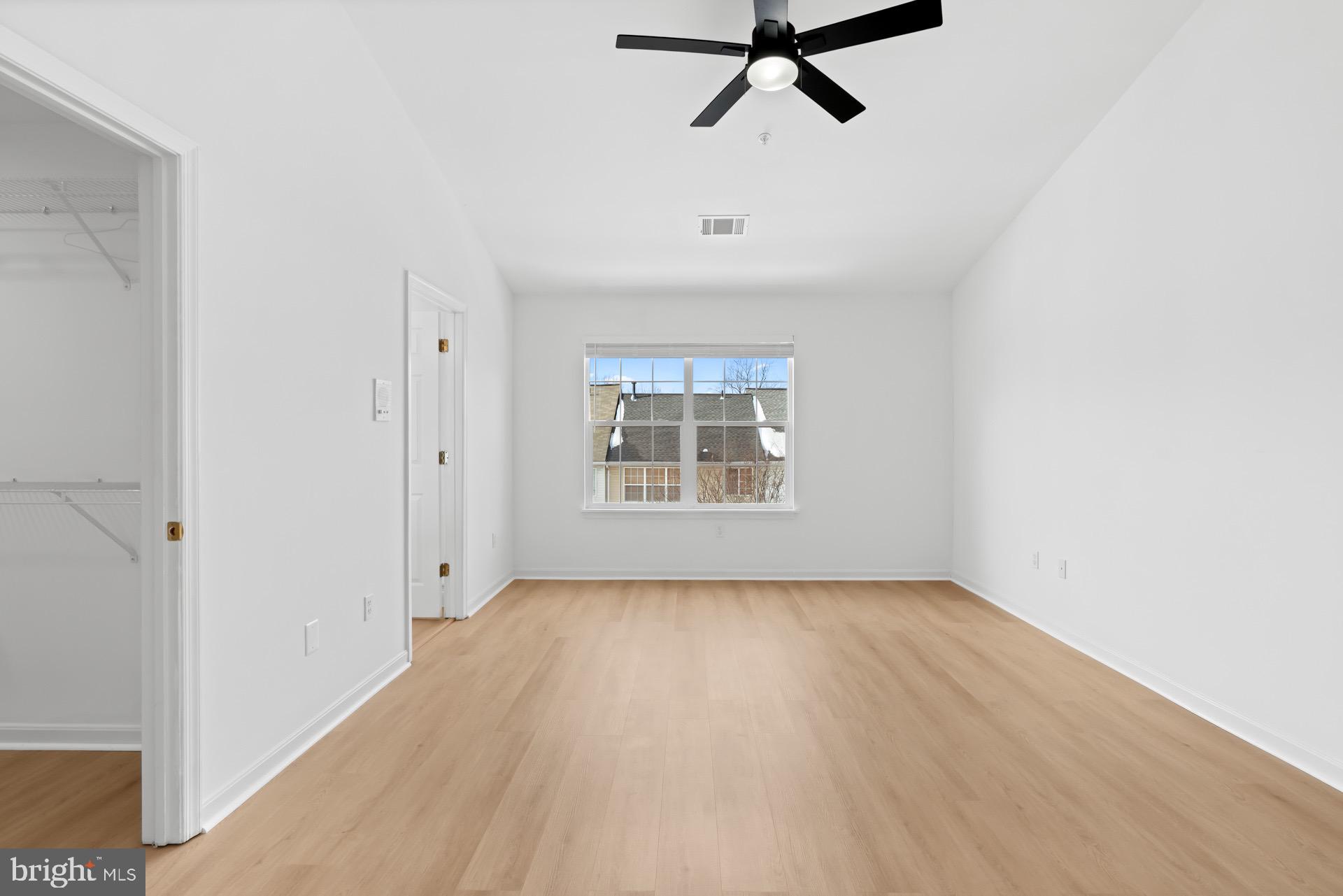 PINEY ORCHARD - Residential Lease