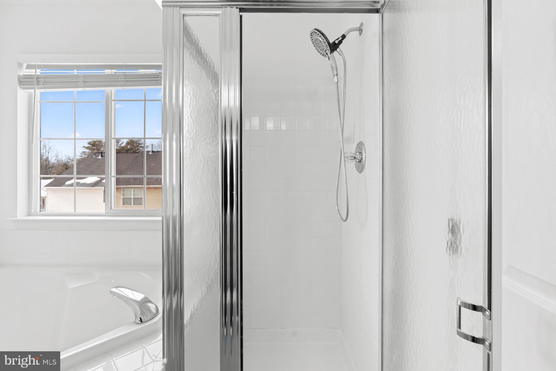 PINEY ORCHARD - Residential Lease