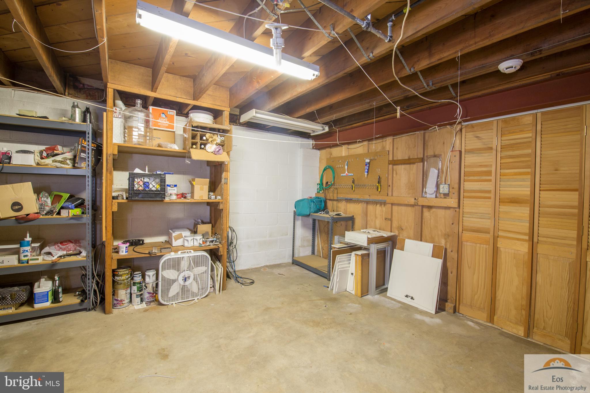 COLONIAL - Residential