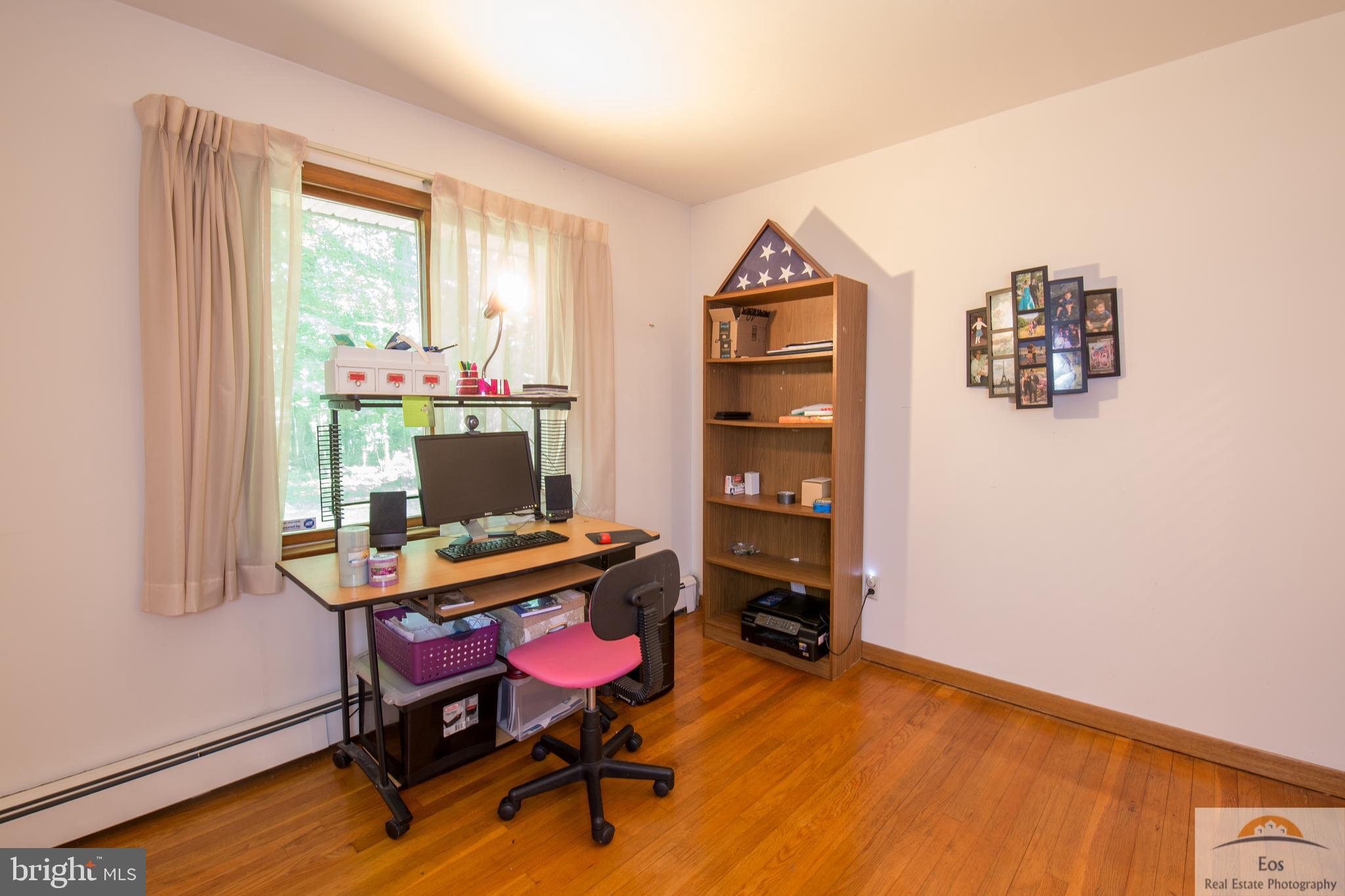 COLONIAL - Residential