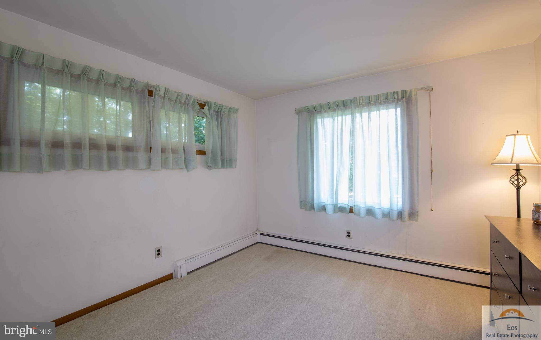 COLONIAL - Residential