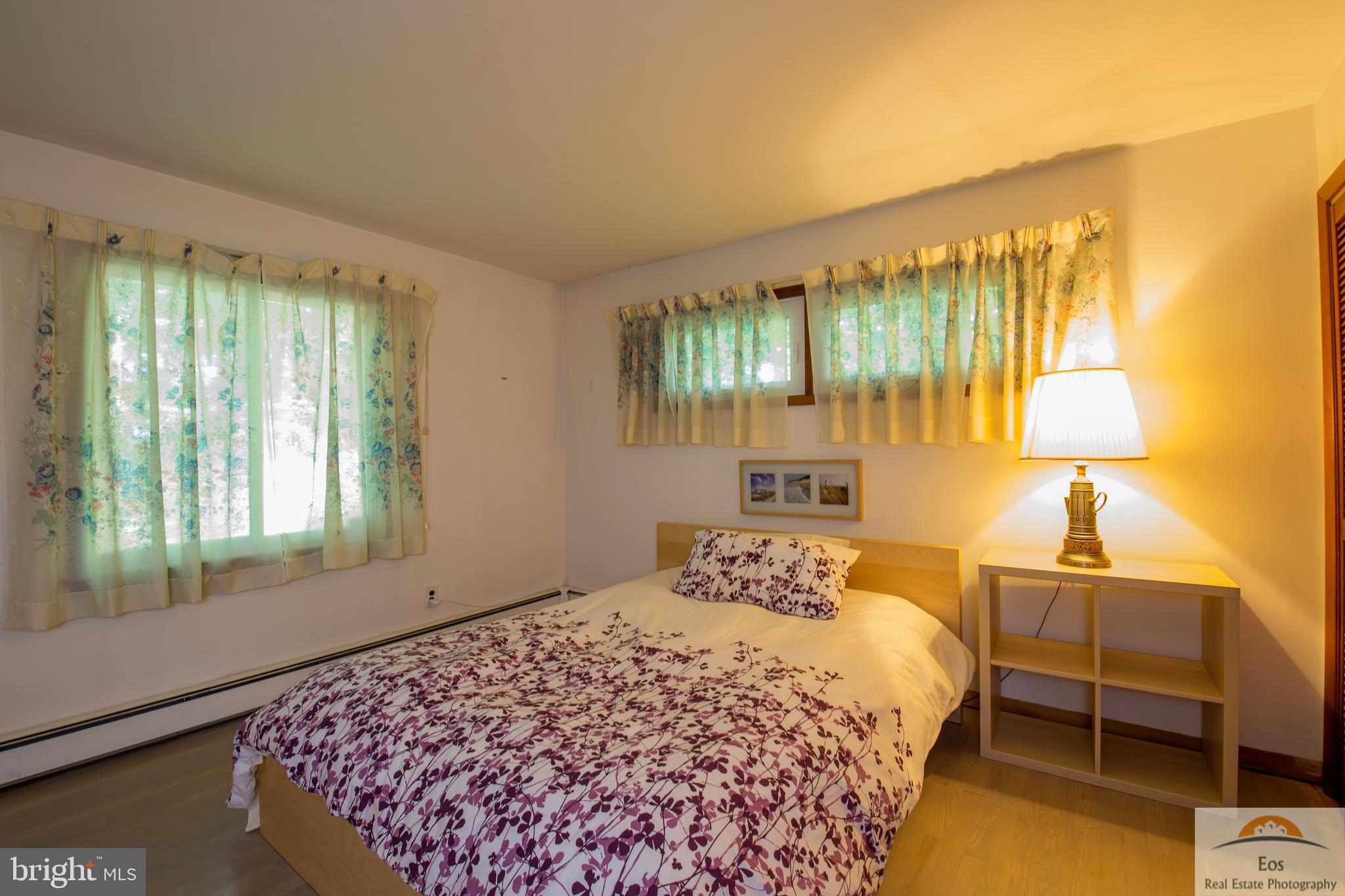 COLONIAL - Residential