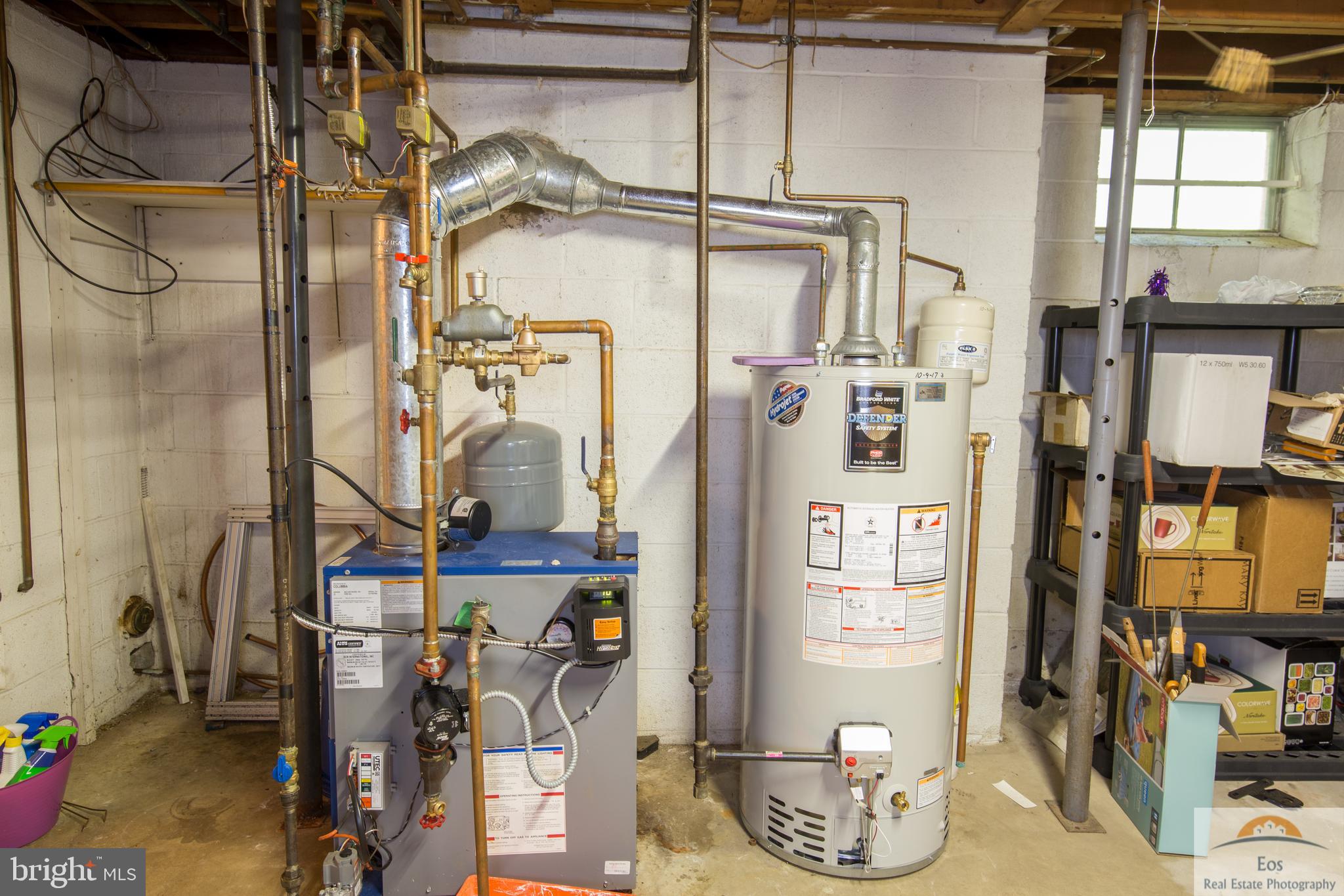 COLONIAL - Residential