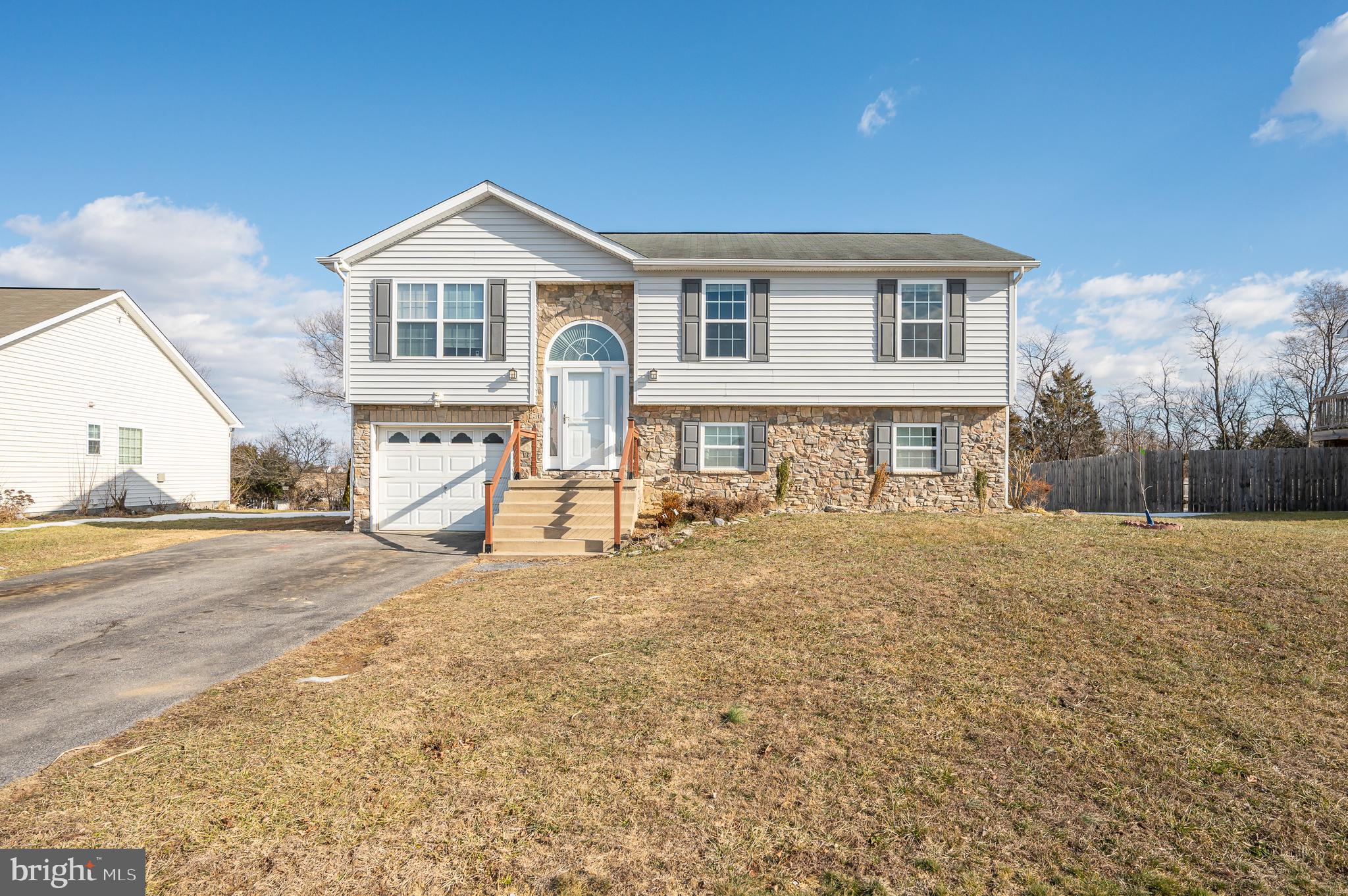 SPRING HILL - Residential Lease