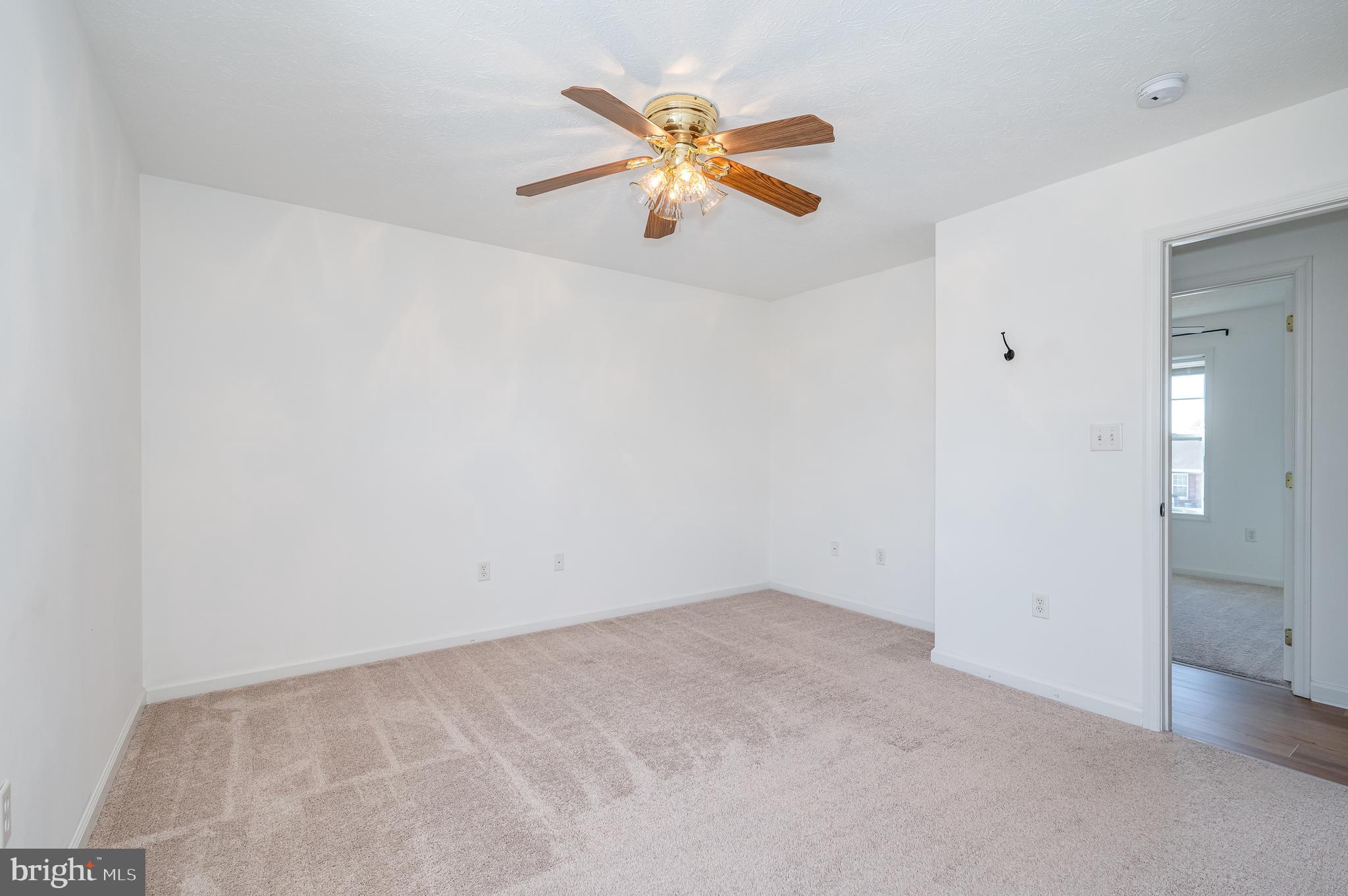 SPRING HILL - Residential Lease