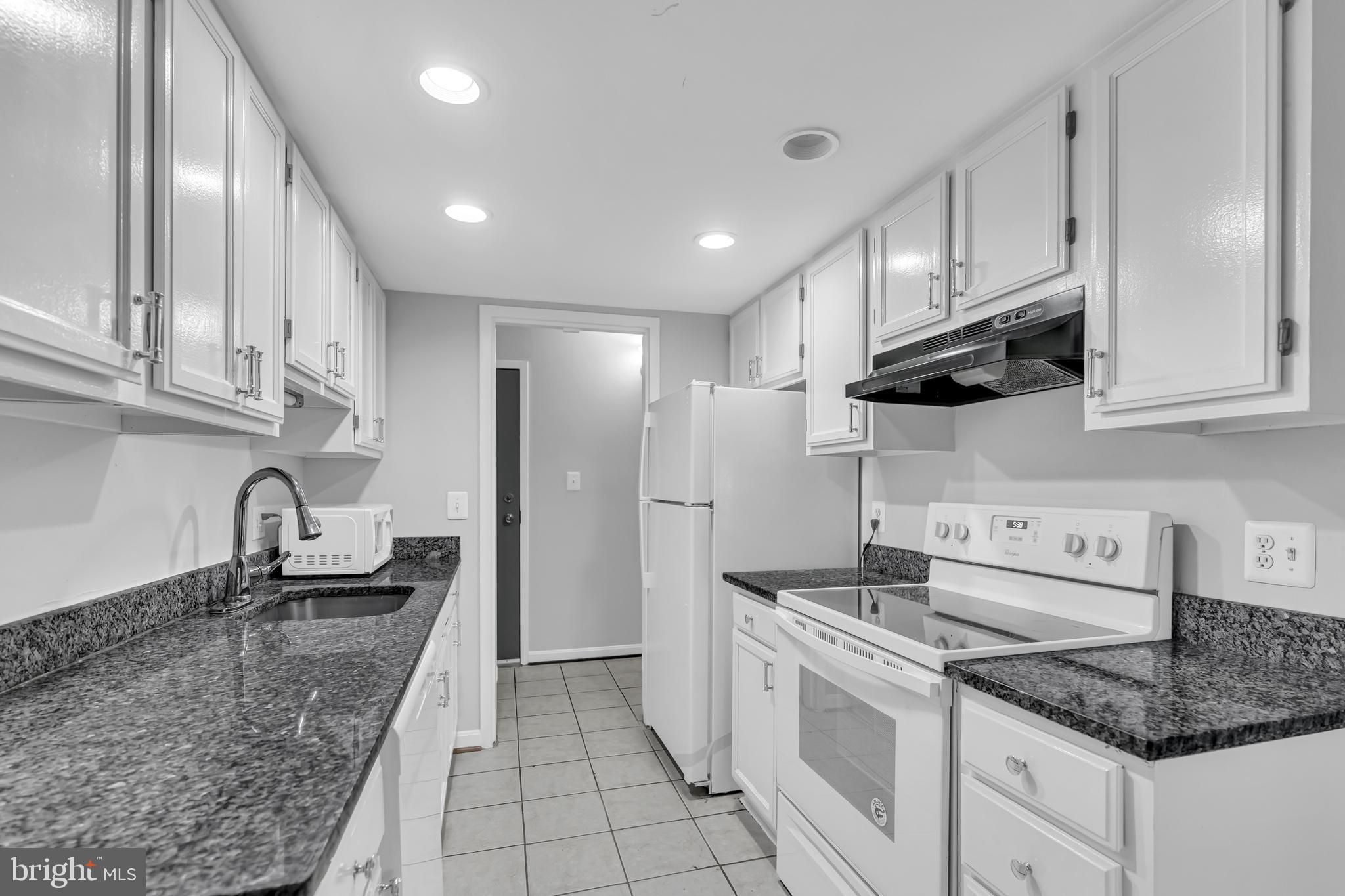 SHADOWOOD - Residential