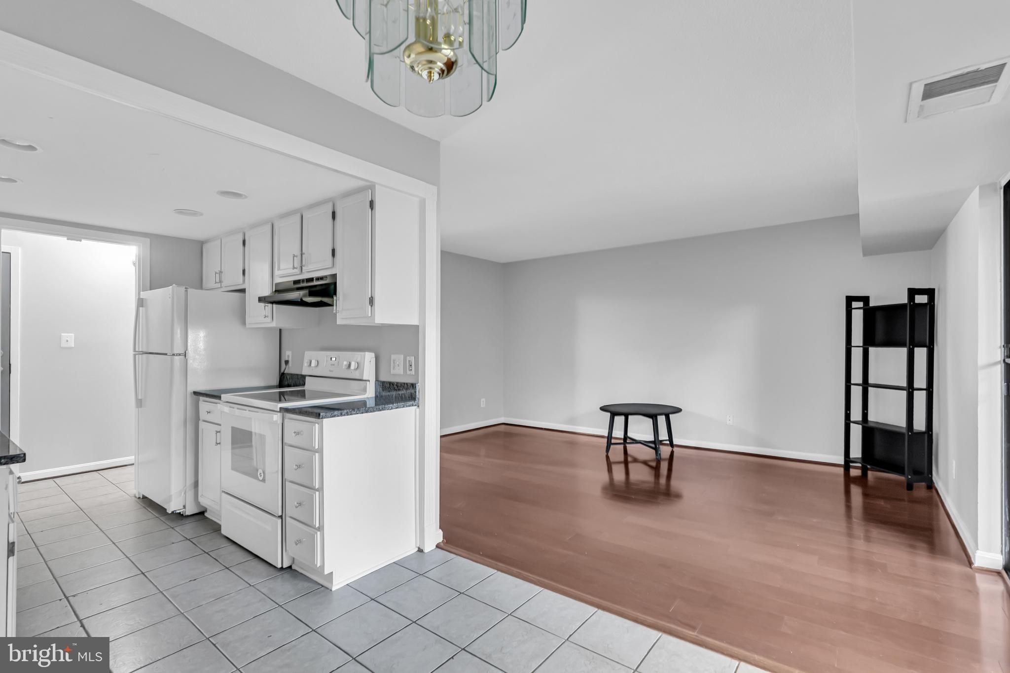 SHADOWOOD - Residential